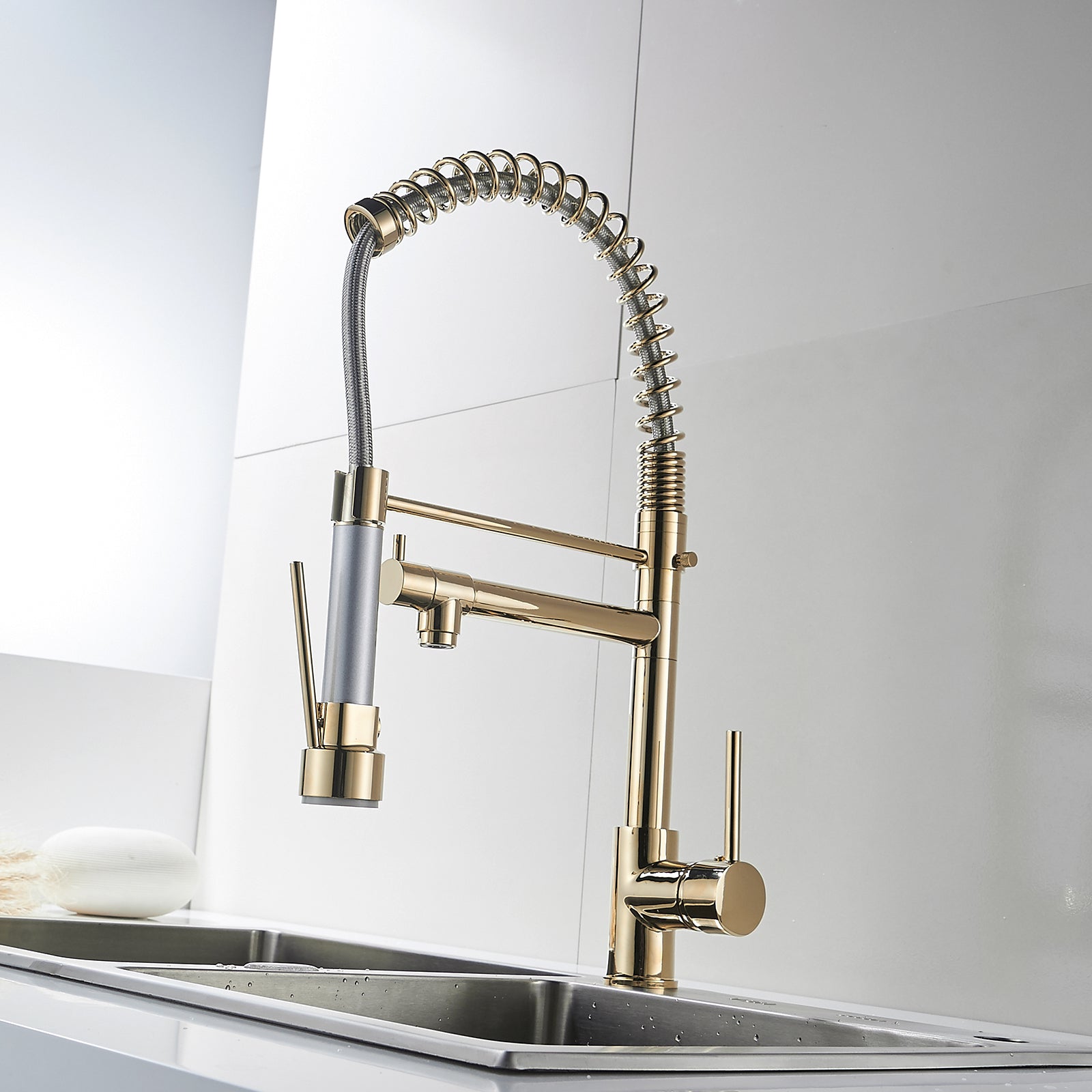 Commercial Kitchen Faucet With Pull Down Sprayer, Single Handle Single Lever Kitchen Sink Faucet Brushed Gold Faucet Gold Kitchen Contemporary Ceramic Brass