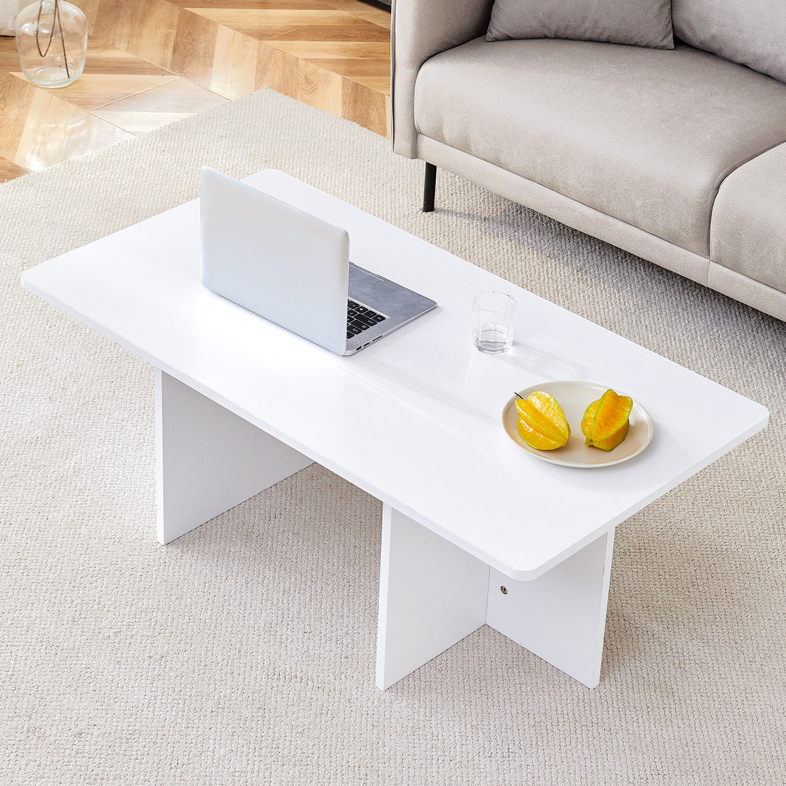 A Modern And Practical White Coffee Table. The Coffee Table Is Made Of Medium Density Fiberboard Material, Suitable For Living Room, Bedroom, And Study. Ct 2O White Mdf