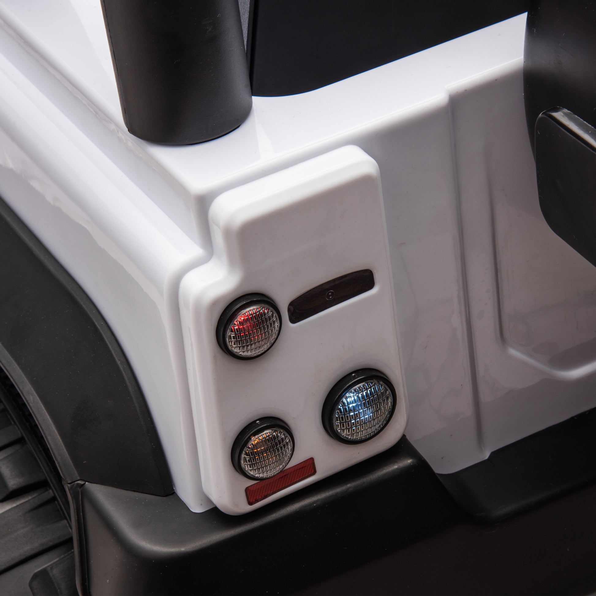 Licensed Land Rover Defender Volta 5008 24V Kids Ride On Car W Parents Control,2Wd,Four Wheel Suspension,Bluetooth,Mp3,Music,Adjustable Volume,Power Display,Led Lights,Speeds 1.86 3.11Mph For Kids 3 7 White Polypropylene