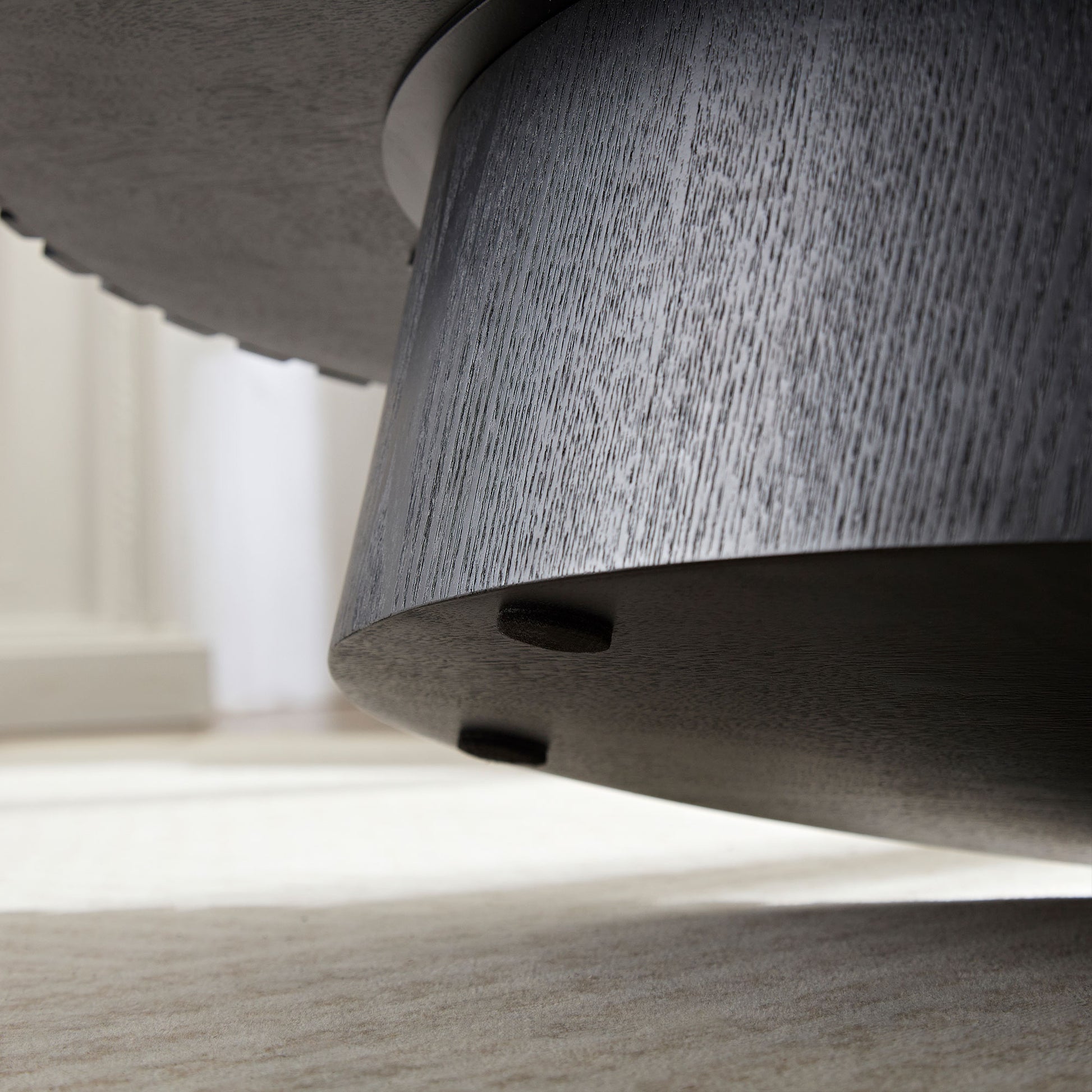 Modern Handcraft Drum Coffee Table Length 43.7 Inch Ellipse Coffee Table For Living Room,Small Coffee Table With Sturdy Pedestal,Black Mdf Matt Black Mdf