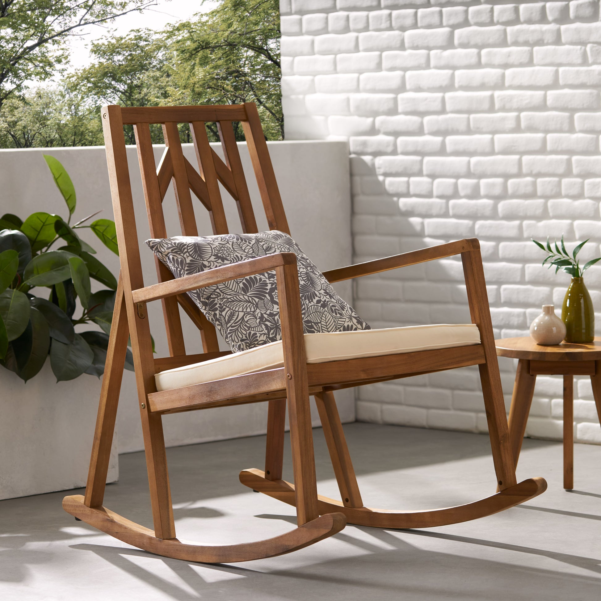 Nuna Rocking Chair With Cushion 5Cm Teak Acacia Wood