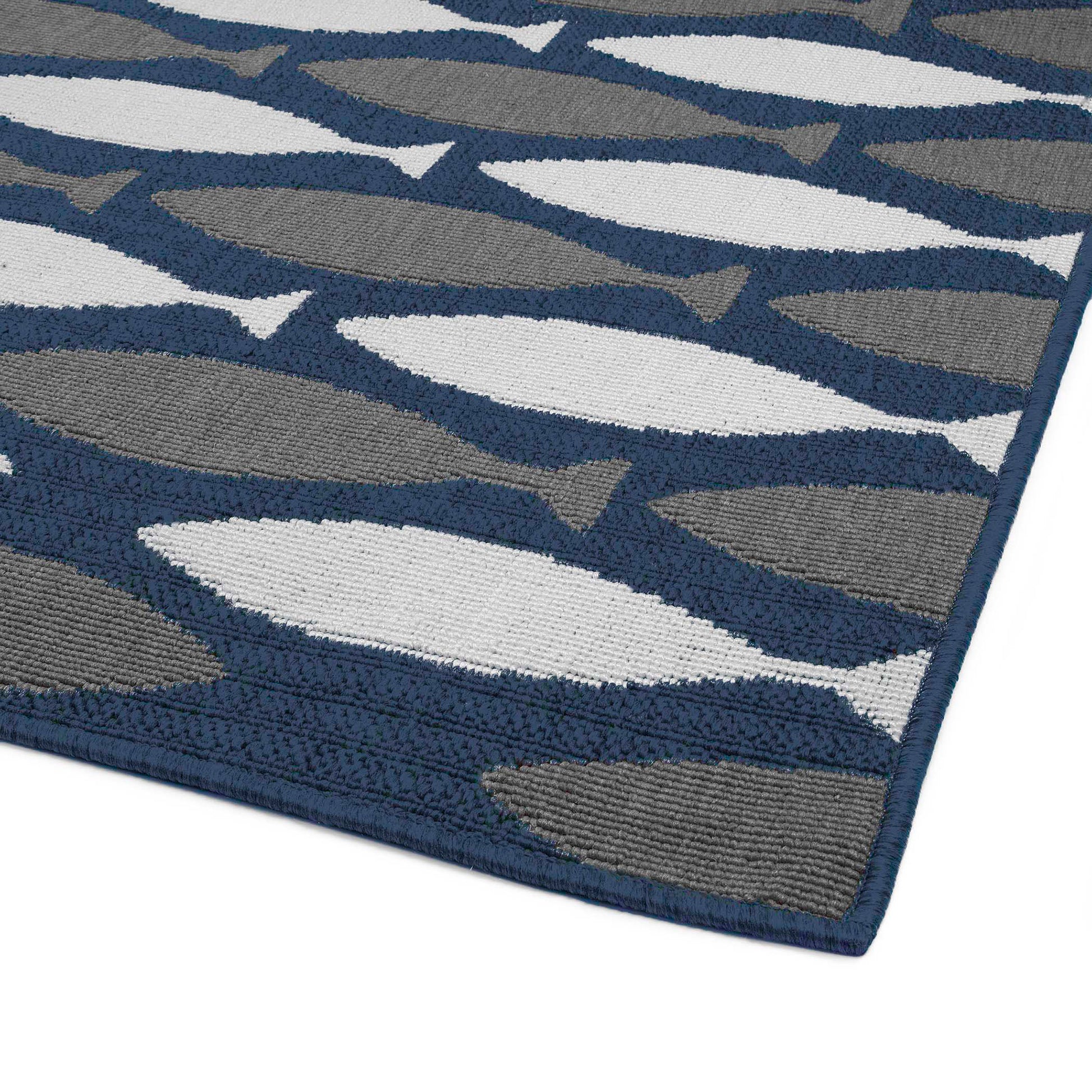 Contemporary, Transitional, Animal Print, Nautical, Textured 1'9" X 3' Rectangle Throw Rug Grey Polypropylene