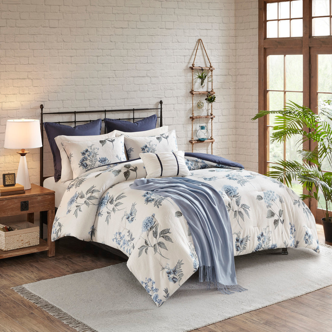 7 Piece Printed Seersucker Comforter Set With Throw Blanket Blue King Cal King King Blue Microfiber