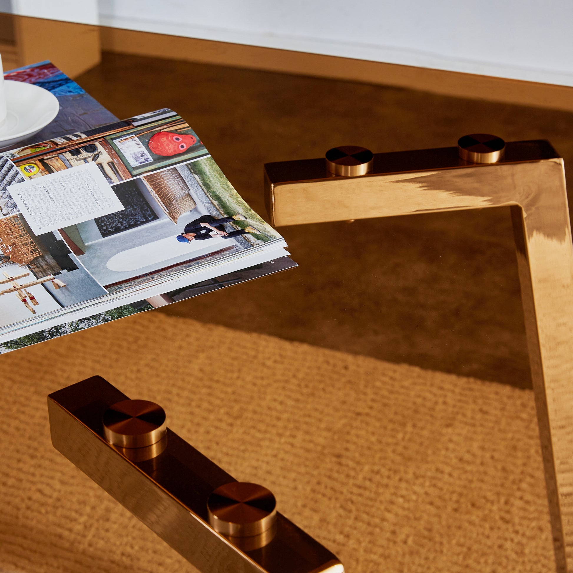 Table And Chair Set. Large Modern Rectangular Table With Brown Glass Top And Silver Metal Legs. It Comes With Soft And Comfortable Pu Seats, Faux Leather Upholstered Seats And Silver Metal Legs. Black,Brown Seats 4 Glass Metal