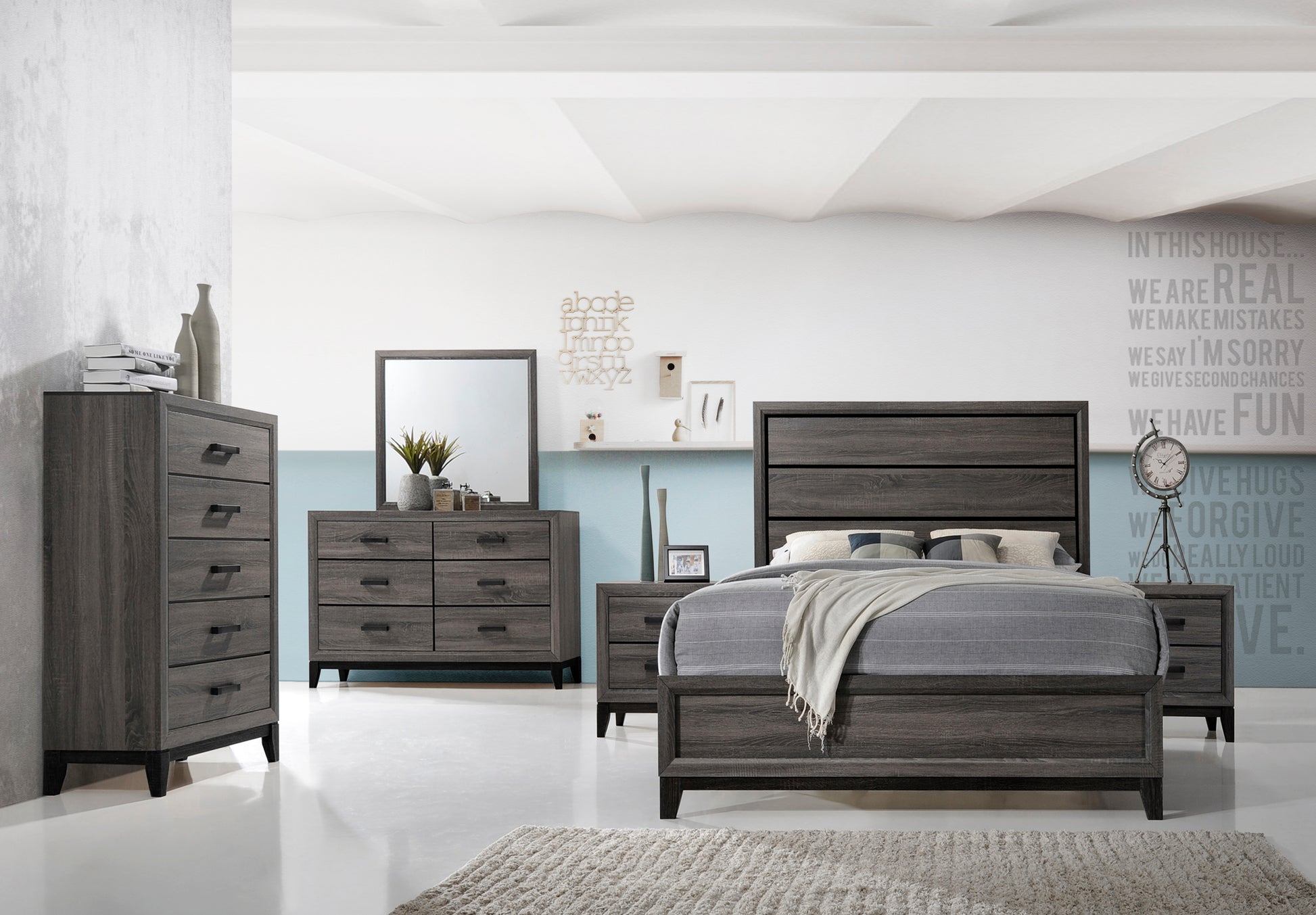 King 5 Pc Contemporary Bedroom Set Made With Wood In Gray Box Spring Required King Gray Wood 5 Piece Set Bedroom Bed Included,Chest Included,Dresser Included,Mirror Included,Nightstand Included