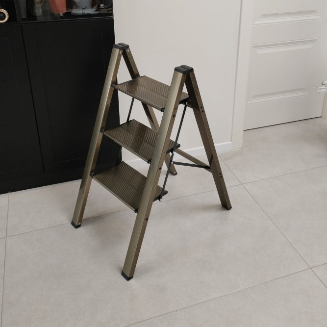 3 Step Ladder, Aluminum Alloy Ladder, Folding Ladder, With Wide Non Skid Pedals 300 Lb Capacity Home Office Portable Ladder, Light And Strong Compact, Can Be Used In The Study Bedroom Kitchen Office Antique Silver Aluminium