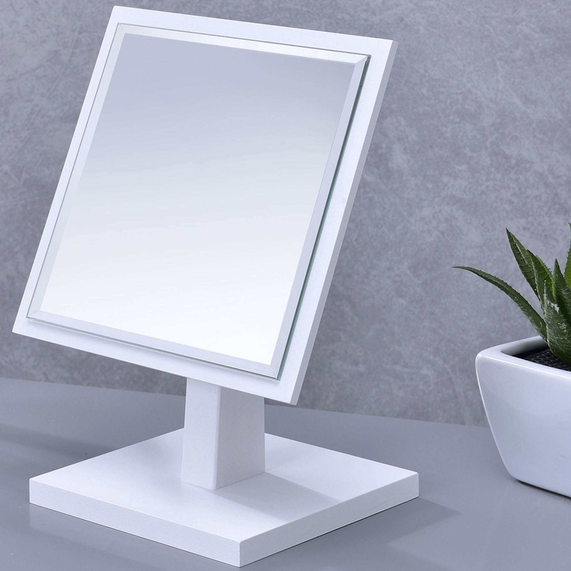 9.5" Tall Polyresin And Wood Make Up Mirror On A Pedestal, White Finish White Wood