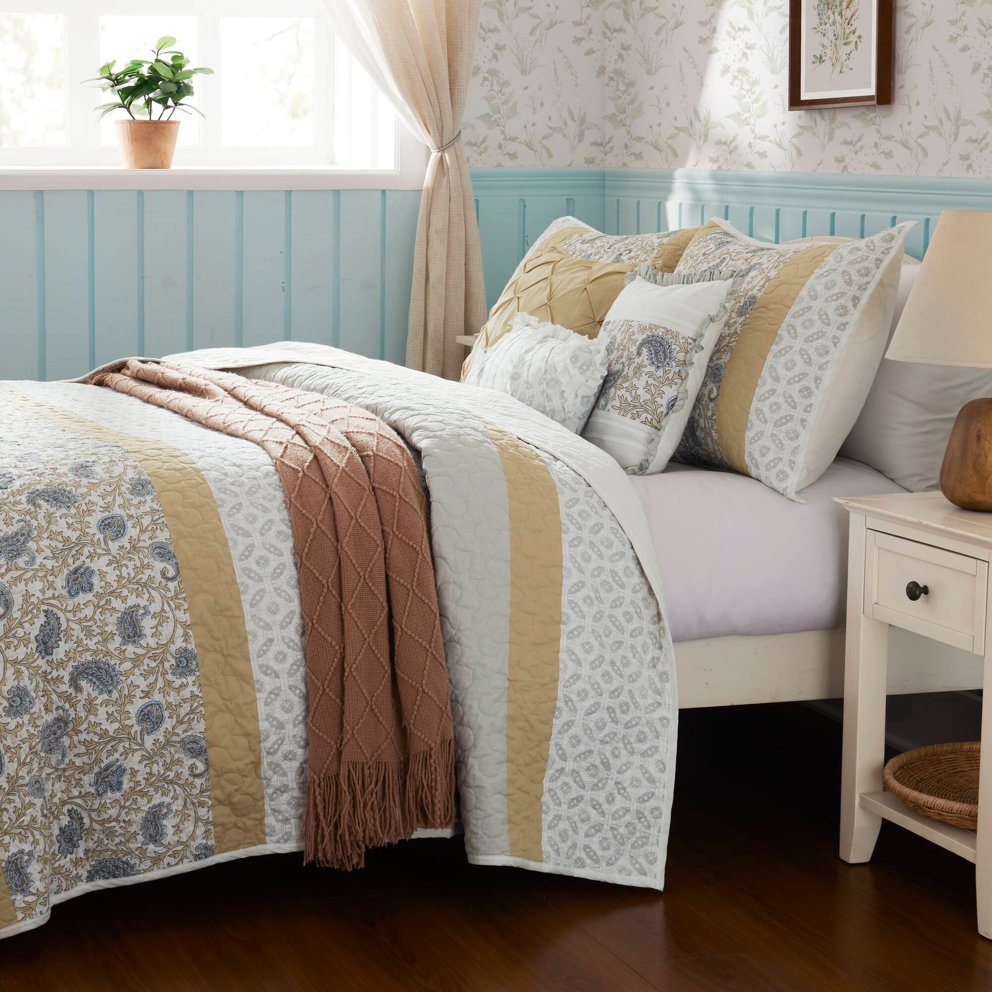 6 Piece Cotton Percale Quilt Set With Throw Pillows Yellow Full Queen Full Yellow Polyester