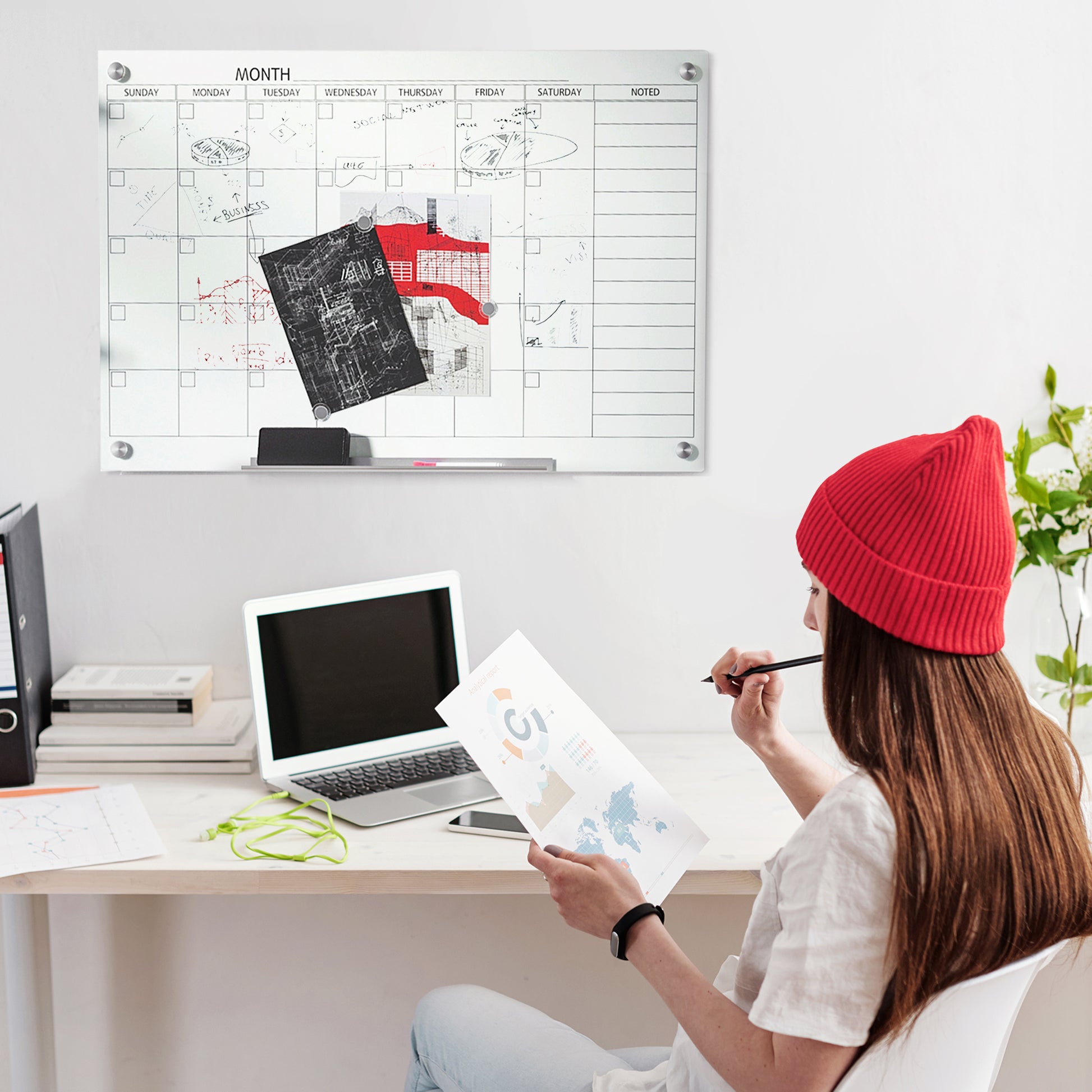 Vinsetto 35"X23" Dry Erase Wall Calendar Glass Whiteboard Monthly Planner For Homeschool Supplies & Home Office Organization With 4 Markers And 1 Eraser,Frameless White Glass