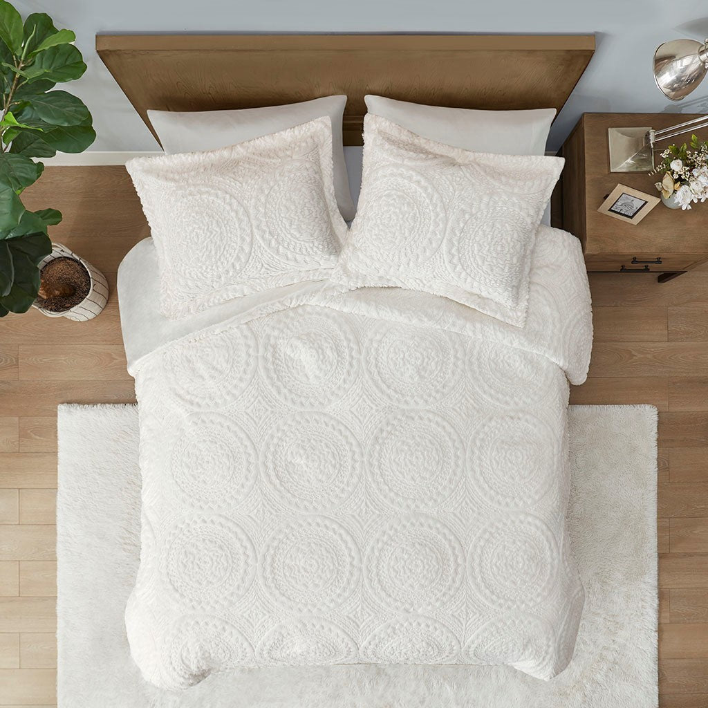 Embroidered Medallion Faux Fur Ultra Plush Comforter Mini Set Queen Ivory Polyester