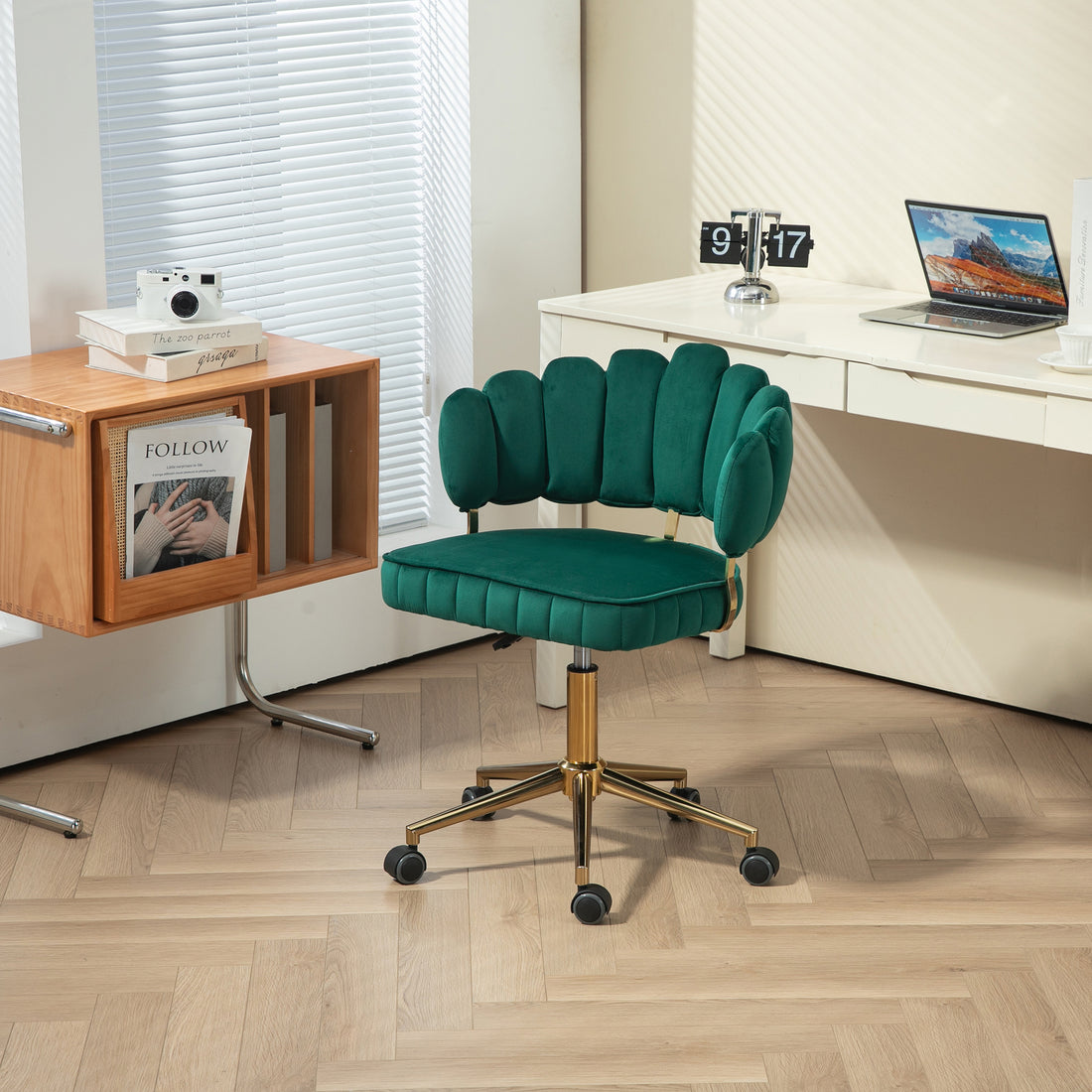 Coolmore Velvet Home Office Desk Chair, Modern Cute Computer Chair, Wheels Swivel Height Adjustable Swivel Task Chair For Home Office Emerald Velvet Emerald Primary Living Space Foam Velvet