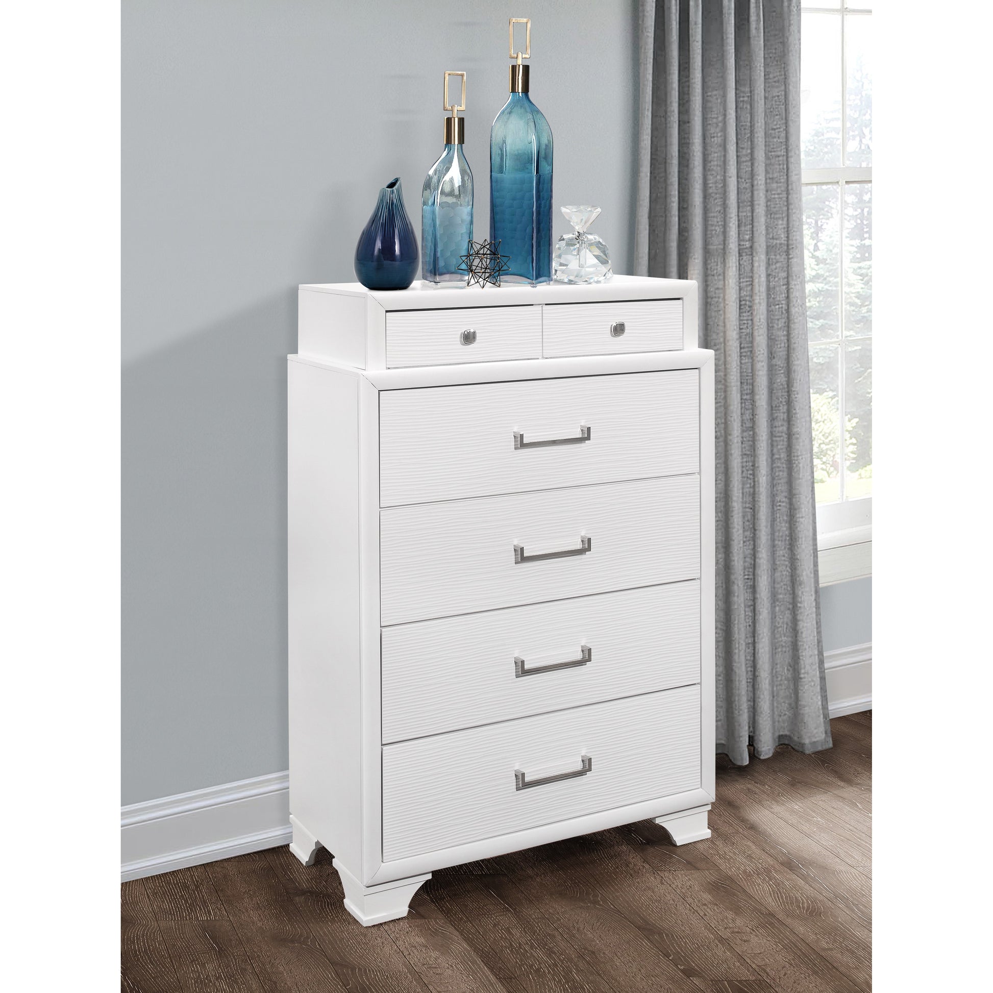 Civic White Chest White Solid Wood Mdf