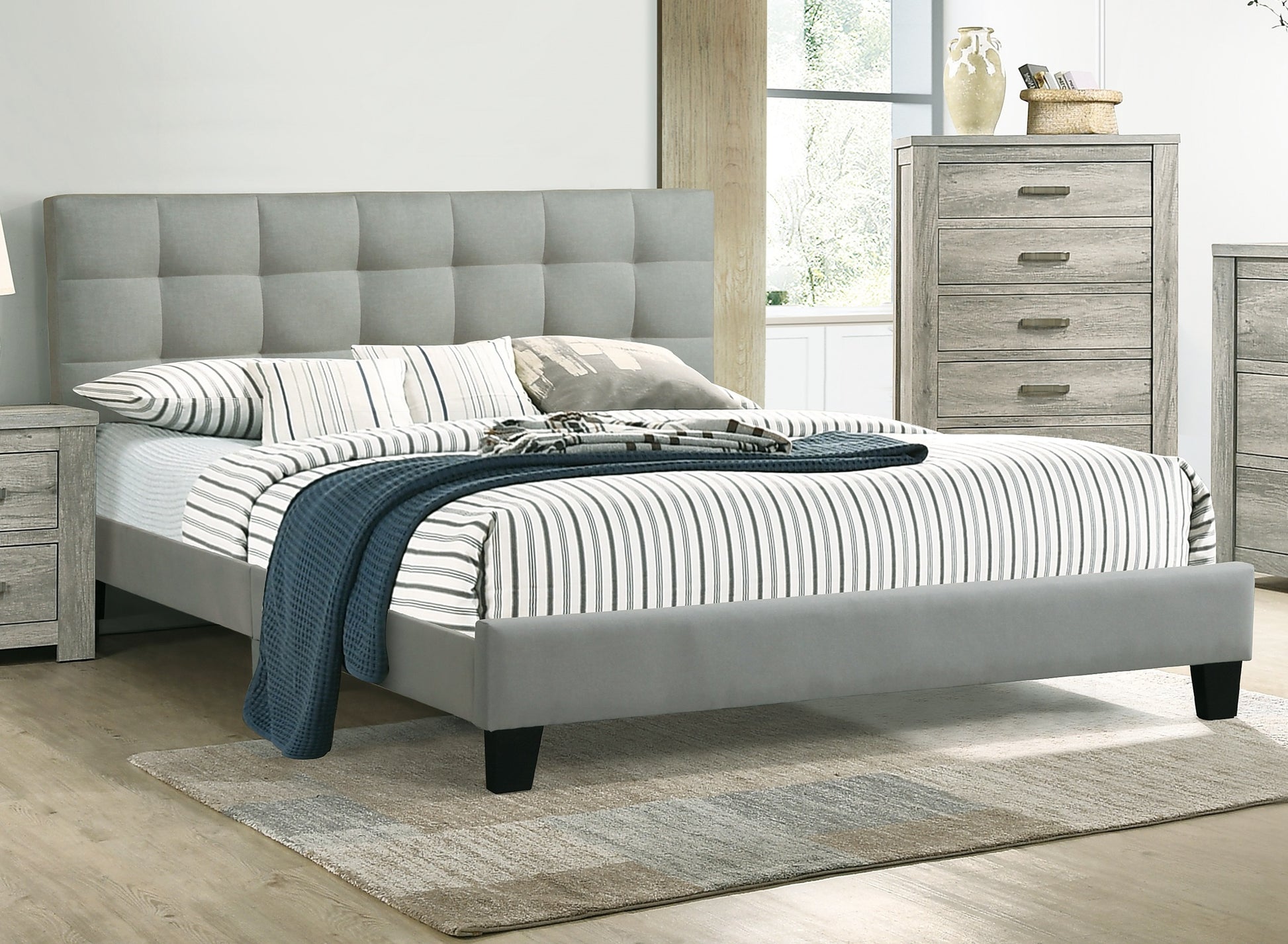 Contemporary 1Pc Queen Size Bed Grey Polyfiber Tufted Headboard Platform Bedframe Bedroom Furniture Box Spring Not Required Queen Grey,Light Gray Wood Bedroom Modern,Transitional Rubberwood Bed