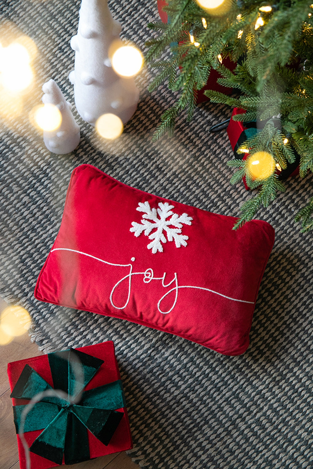 Set Of 2, 18X12" Red Velvet Pillow With Embroidered Joy And Frosty Snowflake, For Christmas Halloween Holiday Decor Red,White Acrylic,Polyester