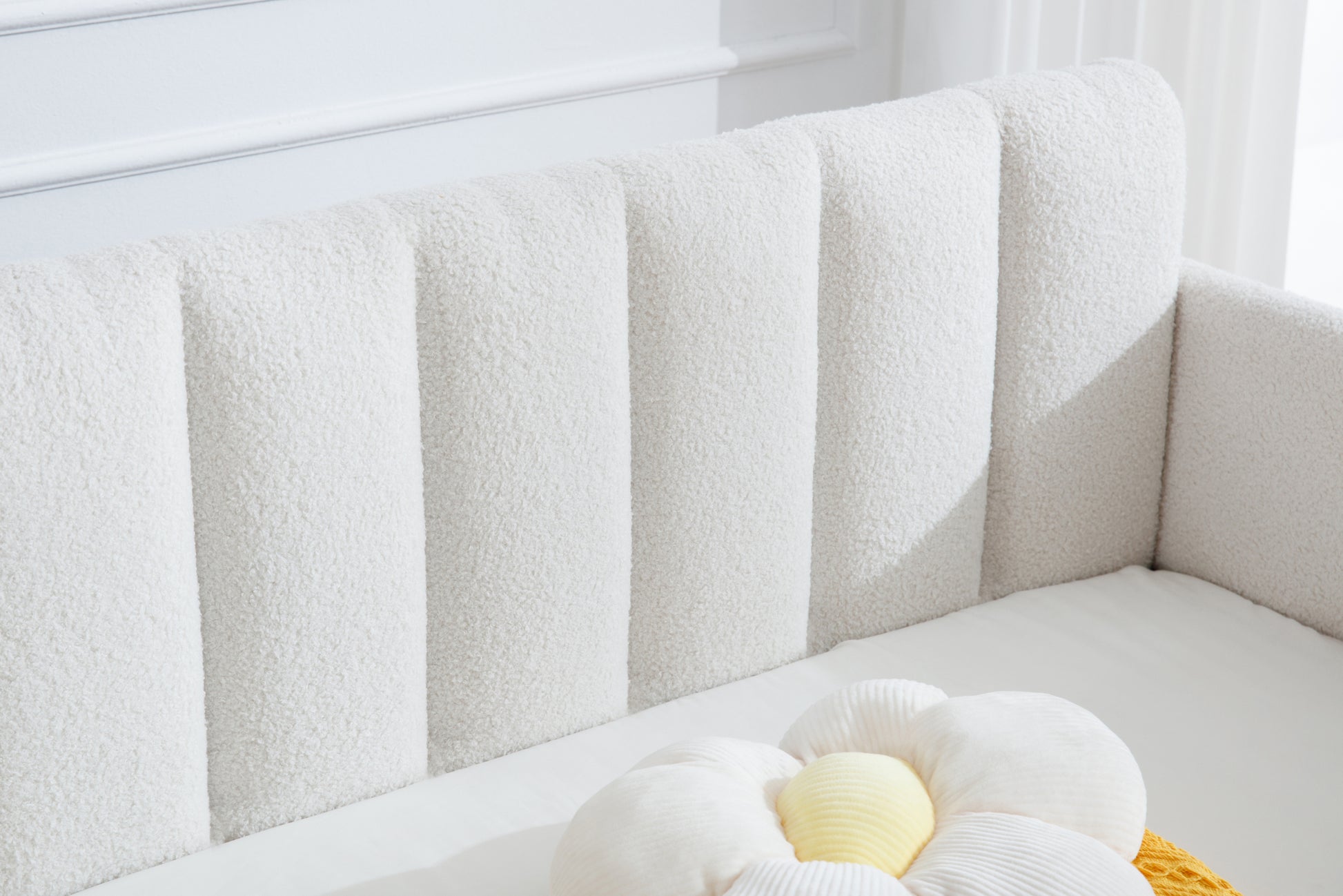 Flora Upholstered Daybed With 2 Drawers, Twin, Ivory Boucle, Ribbed Tufted Backrest, Daybed In Lavish Modern Design Box Spring Not Required Twin Ivory Metal Bedroom Classic,Contemporary,Minimalist,Traditional,Transitional Upholstered Upholstered