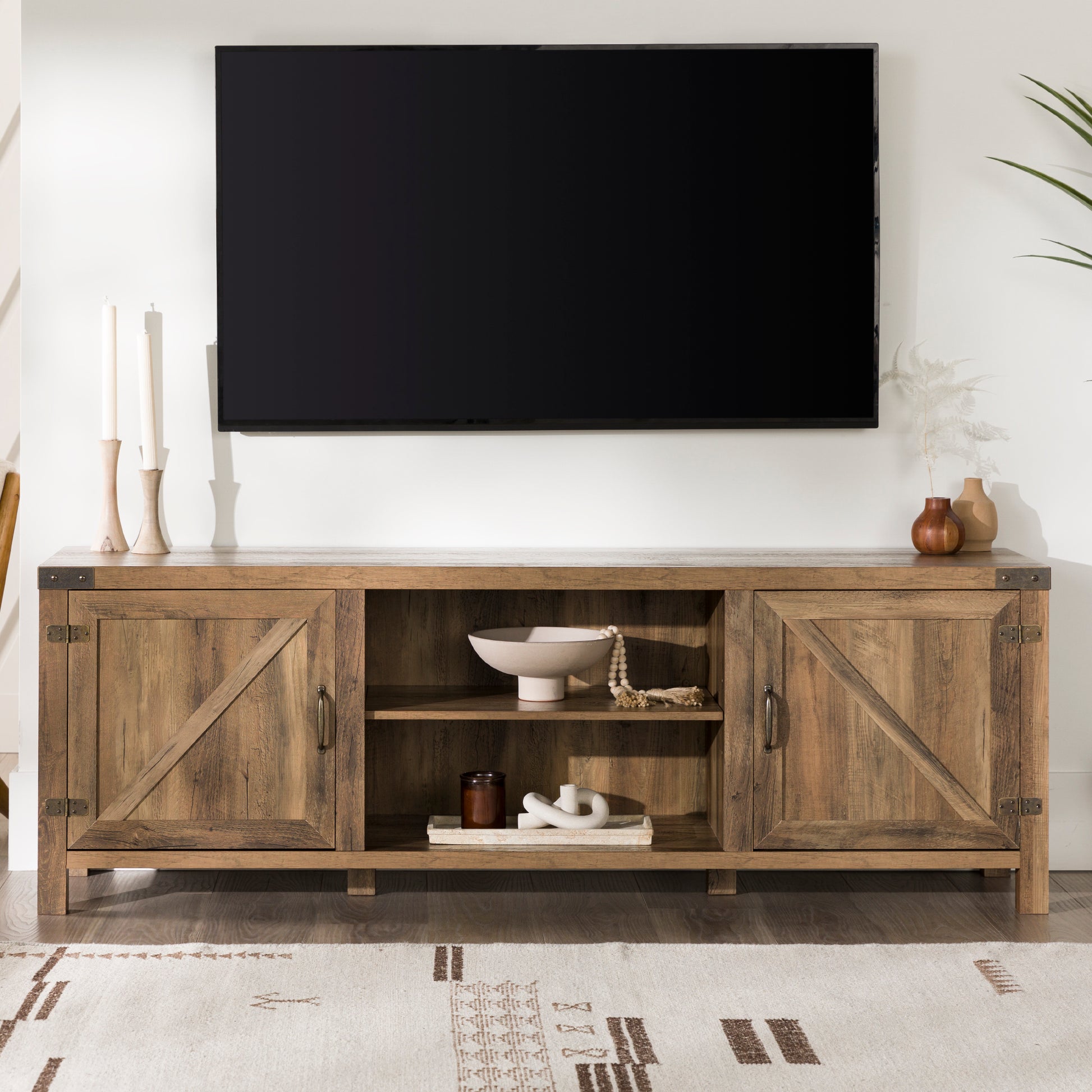 Rustic Farmhouse Double Barn Door 70" Tv Stand For 80" Tvs With Center Shelves Rustic Oak Oak Mdf