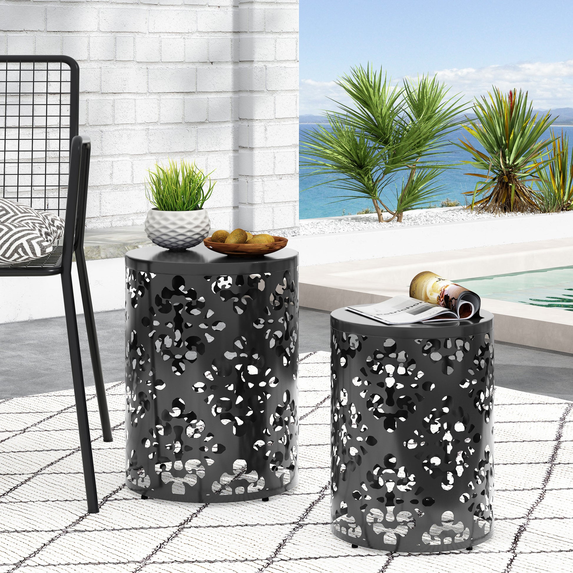 Metal S 2 End Table - Black Iron