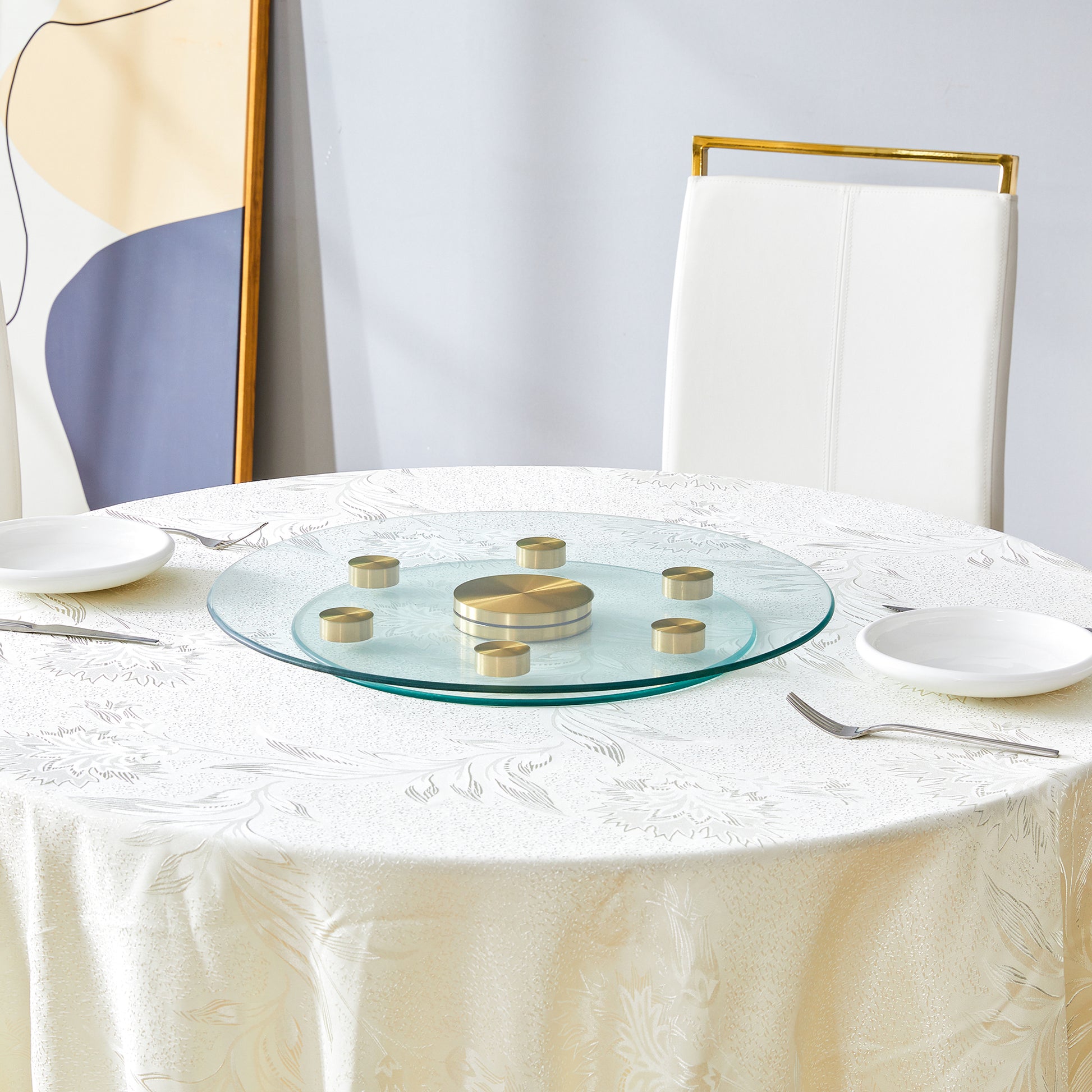 Double Layer Rotatable Round Glass.Golden Aluminum Plate,The Rotatable Design Makes It Convenient To Retrieve And Place Items.The Upper Glass Has A Diameter Of 20 Inches,The Lower Glass15 Inches.