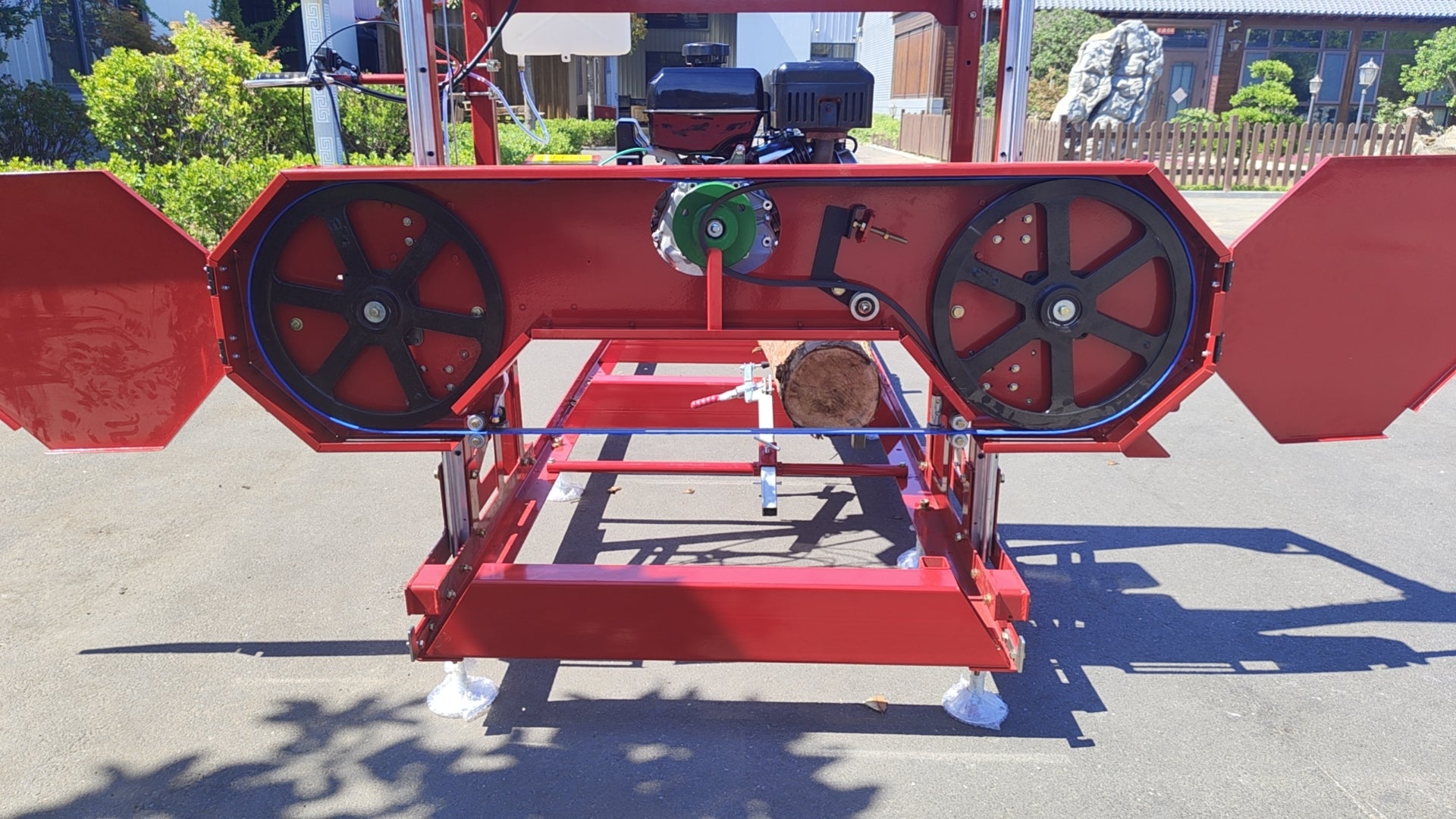 32" Portable Sawmill 15Hp 420Cc Rato Gas Engines With E Start Band Saw Red Iron