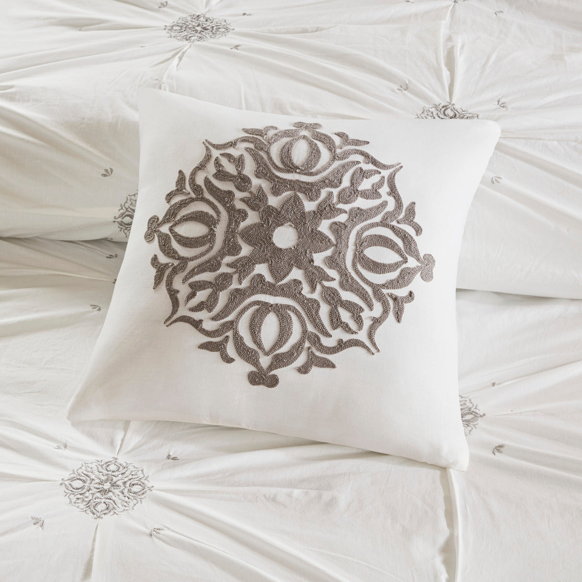 6 Piece Embroidered Cotton Reversible Comforter Set Ivory Full Queen Full Ivory Polyester