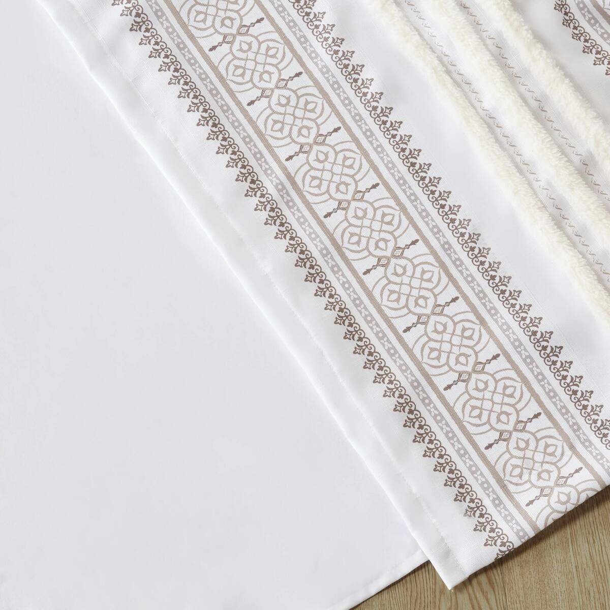 Poly Printed Curtain Panel With Tufted Stripe And Lining White Brown 50X84" Multicolor Polyester