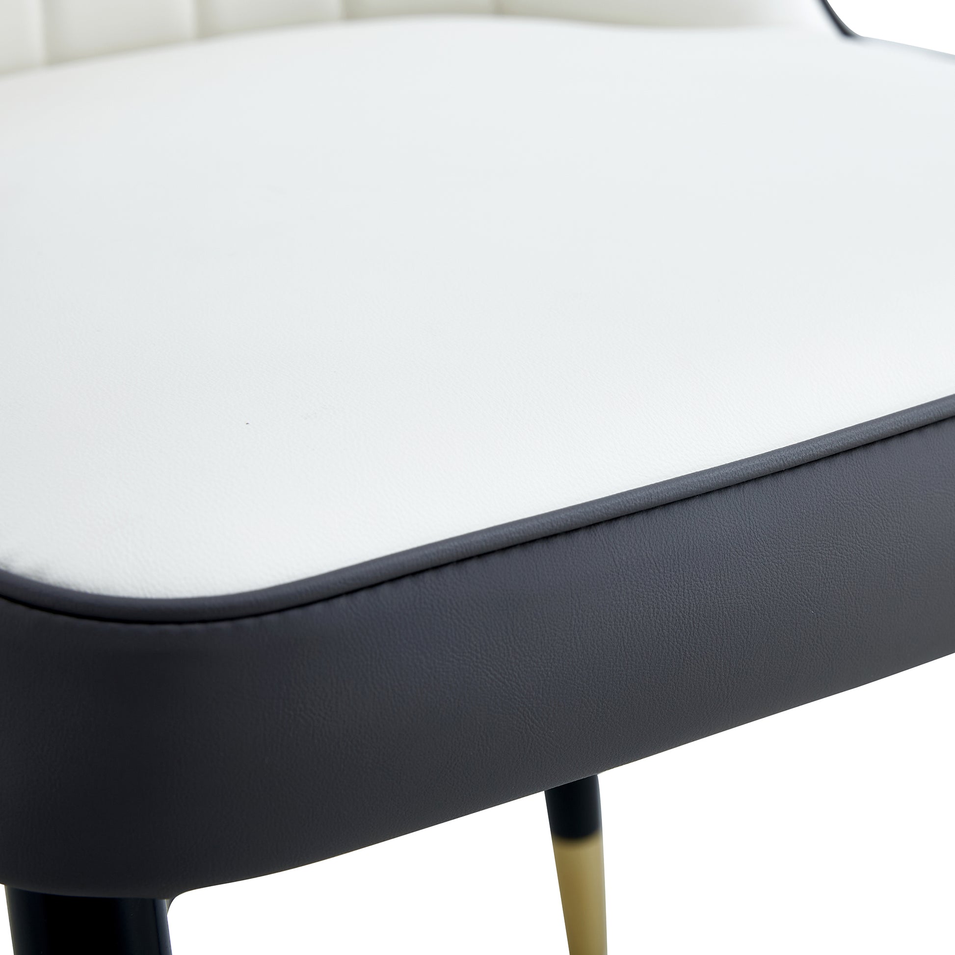 Table And Chair Set.Modern Rectangular Dining Table With Black Textured Stickers Glass Tabletop And Gold Plated Metal Legs.Paried With 4 Comfortable Chairs With Pu Seats And Black Metal Legs. Black Gold,White,White Gray Seats 4 Glass Metal