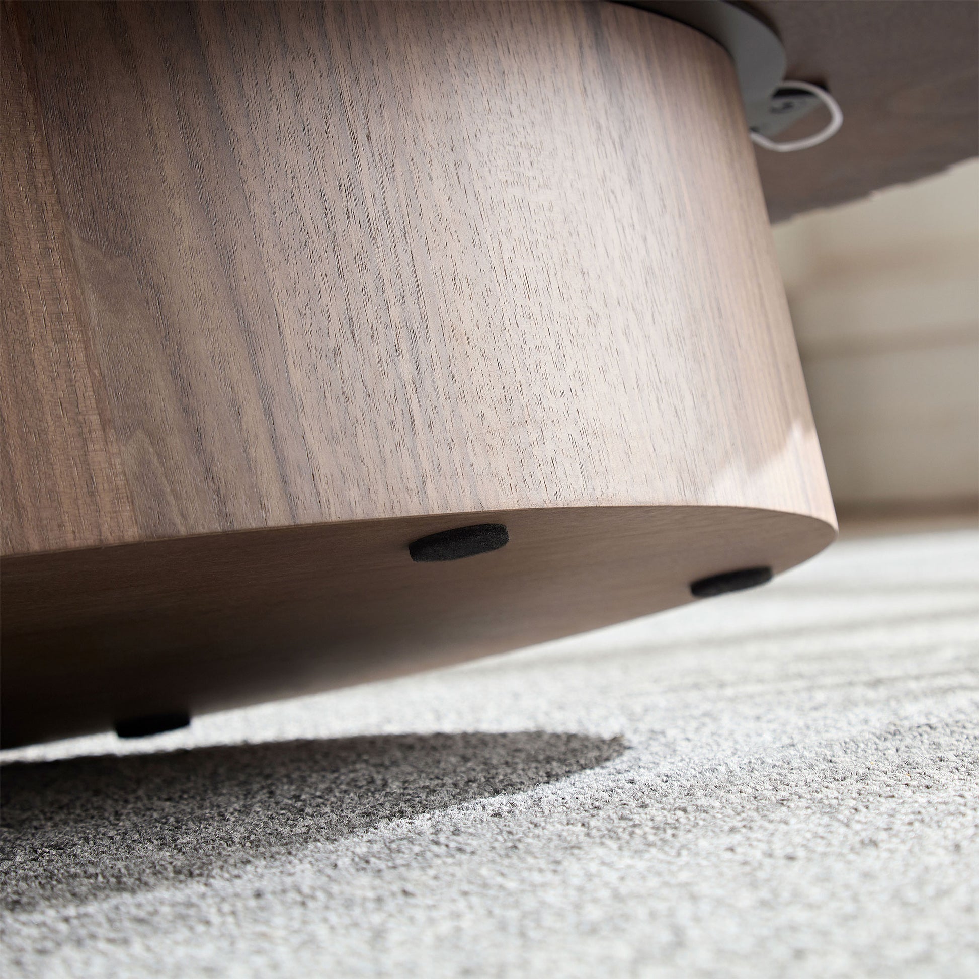 Modern Handcraft Drum Coffee Table Length 43.7 Inch Ellipse Coffee Table For Living Room,Oval Small Coffee Table With Sturdy Pedestal,Walnut Mdf Walnut Mdf