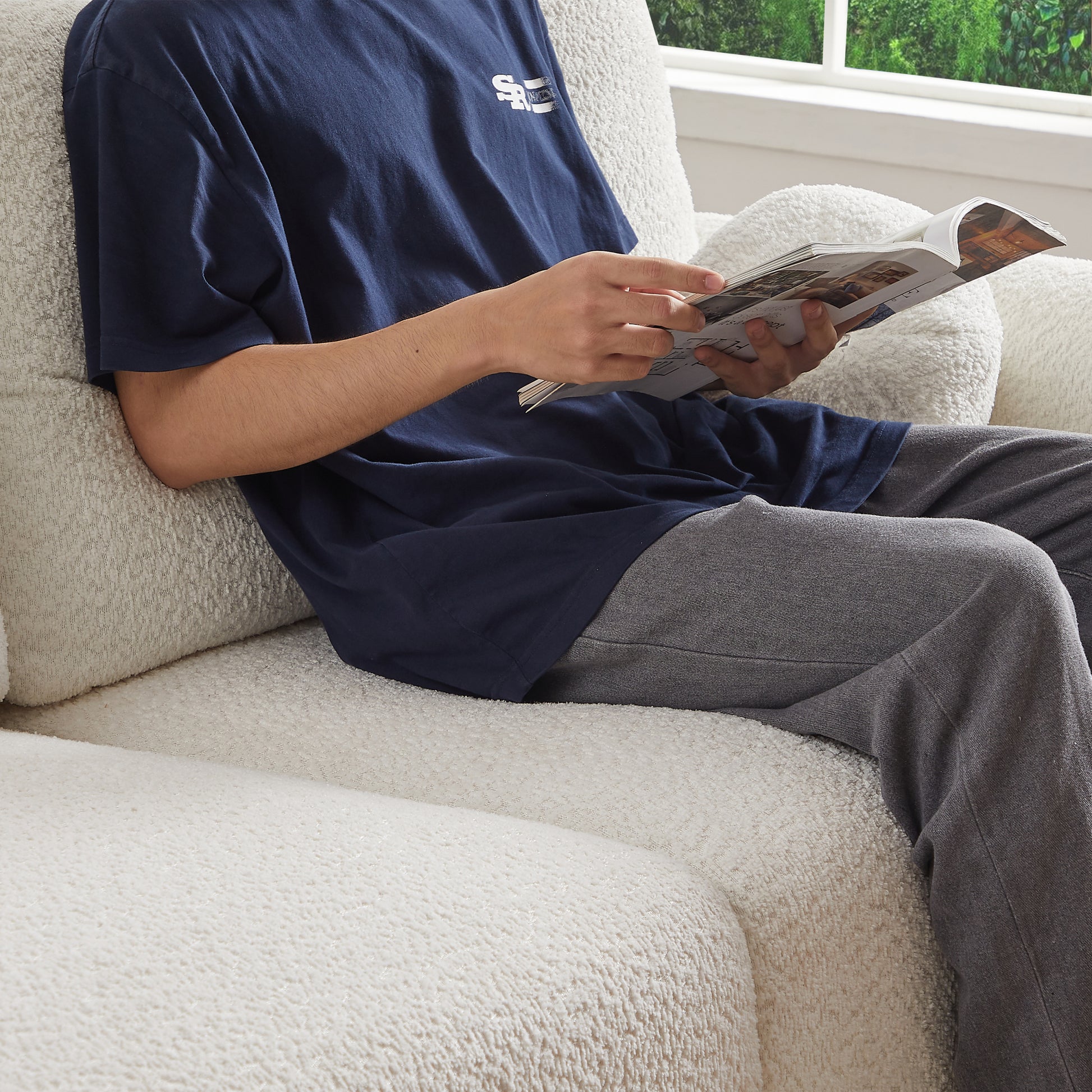 Lamb'S Wool 2 Seater Cushion Sofa 90'' Comfortable Sofa For Living Room Bedroom And Other Casual Spaces Lamb'S Wool Sofa With 2 Cushions And 2 Ball Pillows. Beige Beige Foam Fabric 2 Seat