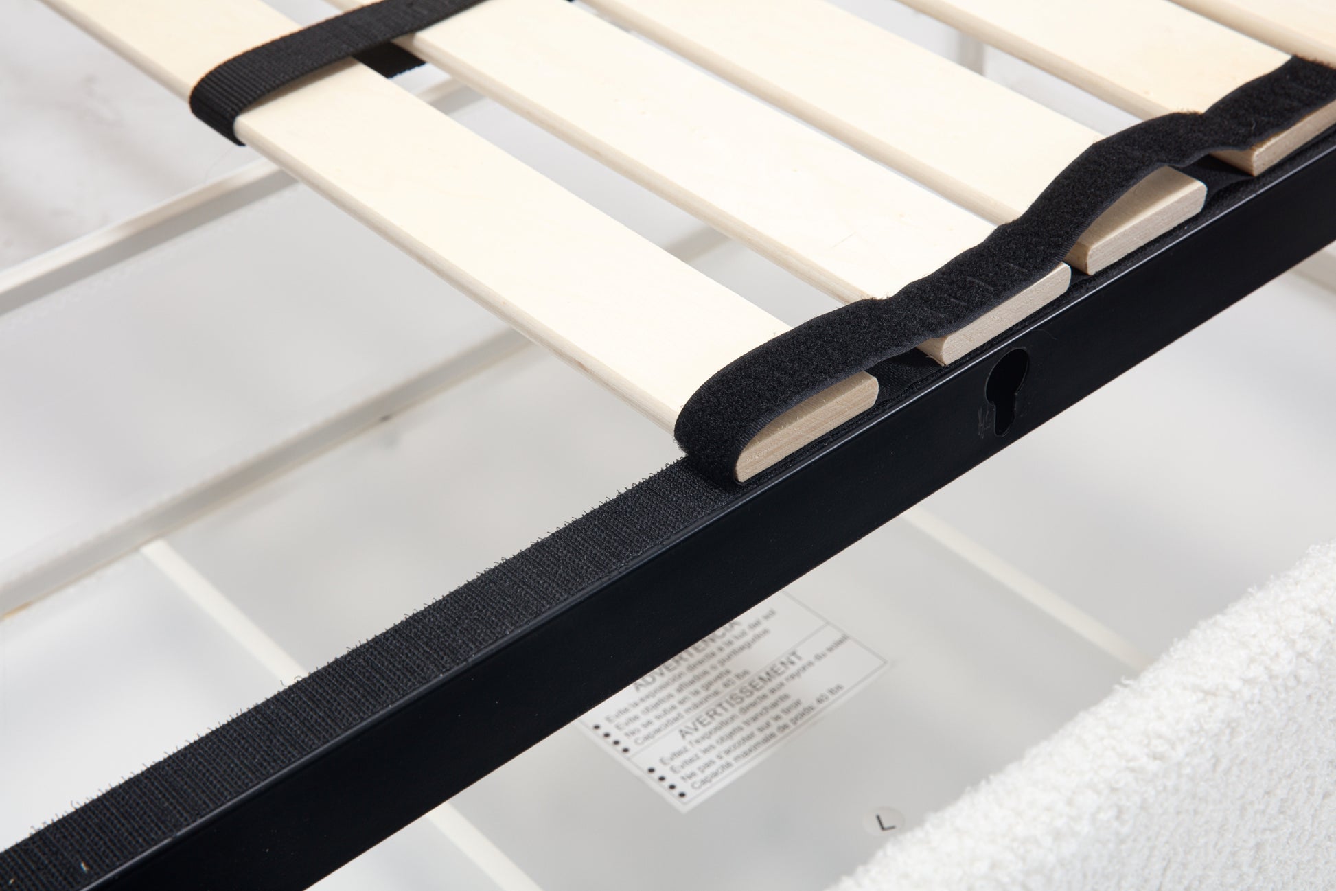 Flora Upholstered Daybed With 2 Drawers, Twin, Ivory Boucle, Ribbed Tufted Backrest, Daybed In Lavish Modern Design Box Spring Not Required Twin Ivory Metal Bedroom Classic,Contemporary,Minimalist,Traditional,Transitional Upholstered Upholstered