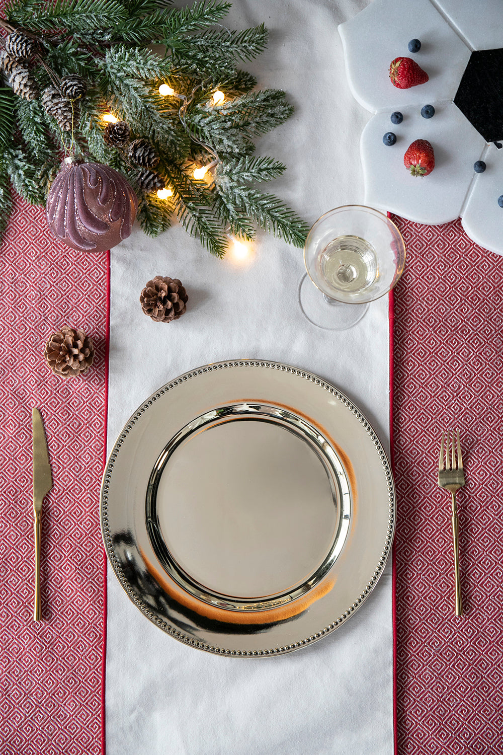 8 Pack Plastic Charger Plate, D13" Silver Polypropylene