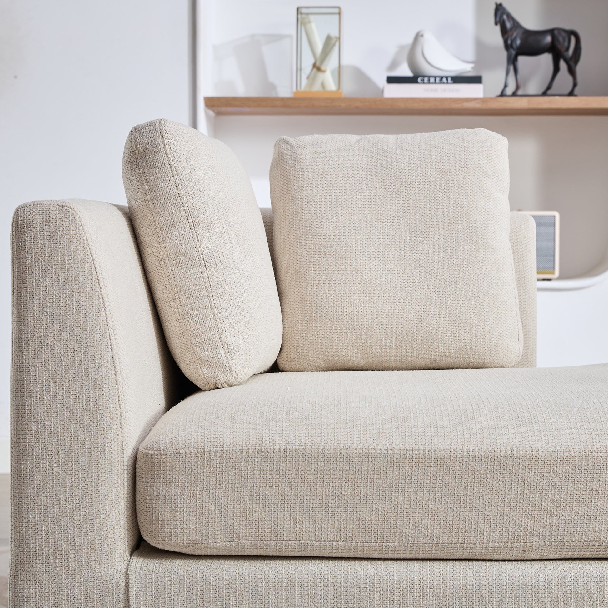 77.95'' Wide Modern Double Sided Upholstered Chaise Lounge Indoor,Chenille Fabric Sleeper Sofa Couch With 4 Throw Pillows, Daybed With Rubberwood Legs For Living Room, Bedroom, Apartment,Beige Beige