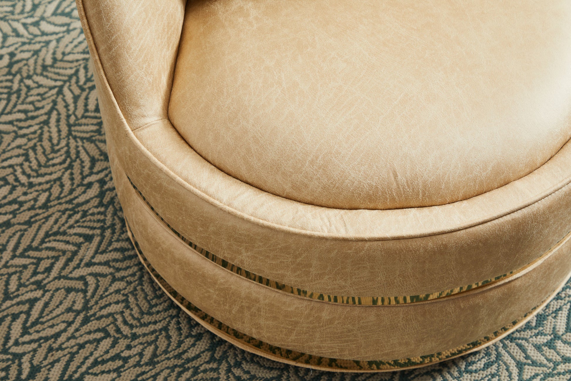 Swivel Chair, 360 Swivel Accent Chair, Barrel Chair For Living Room Bedroom Beige Fabric