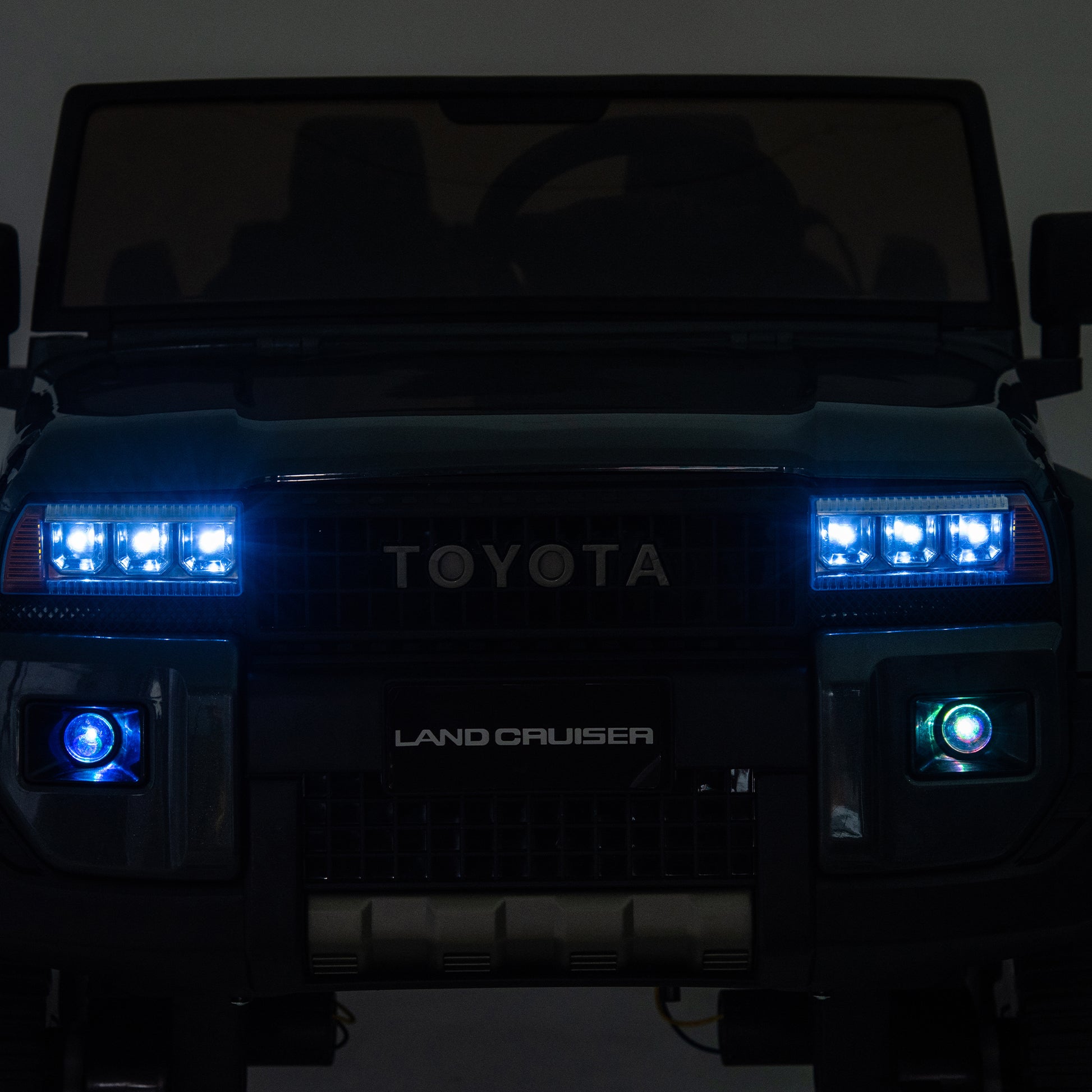 24V Two Seater Kids Ride On Car W Parents Remote Control, Licensed Toyota Lc250,4Wd,220W Motors,With Shovel,Three Point Seat Belt,Slow Start,Speed Adjustment,Bluetooth,Music For Kids Aged 3 . Gray 100 149 Lbs Polypropylene