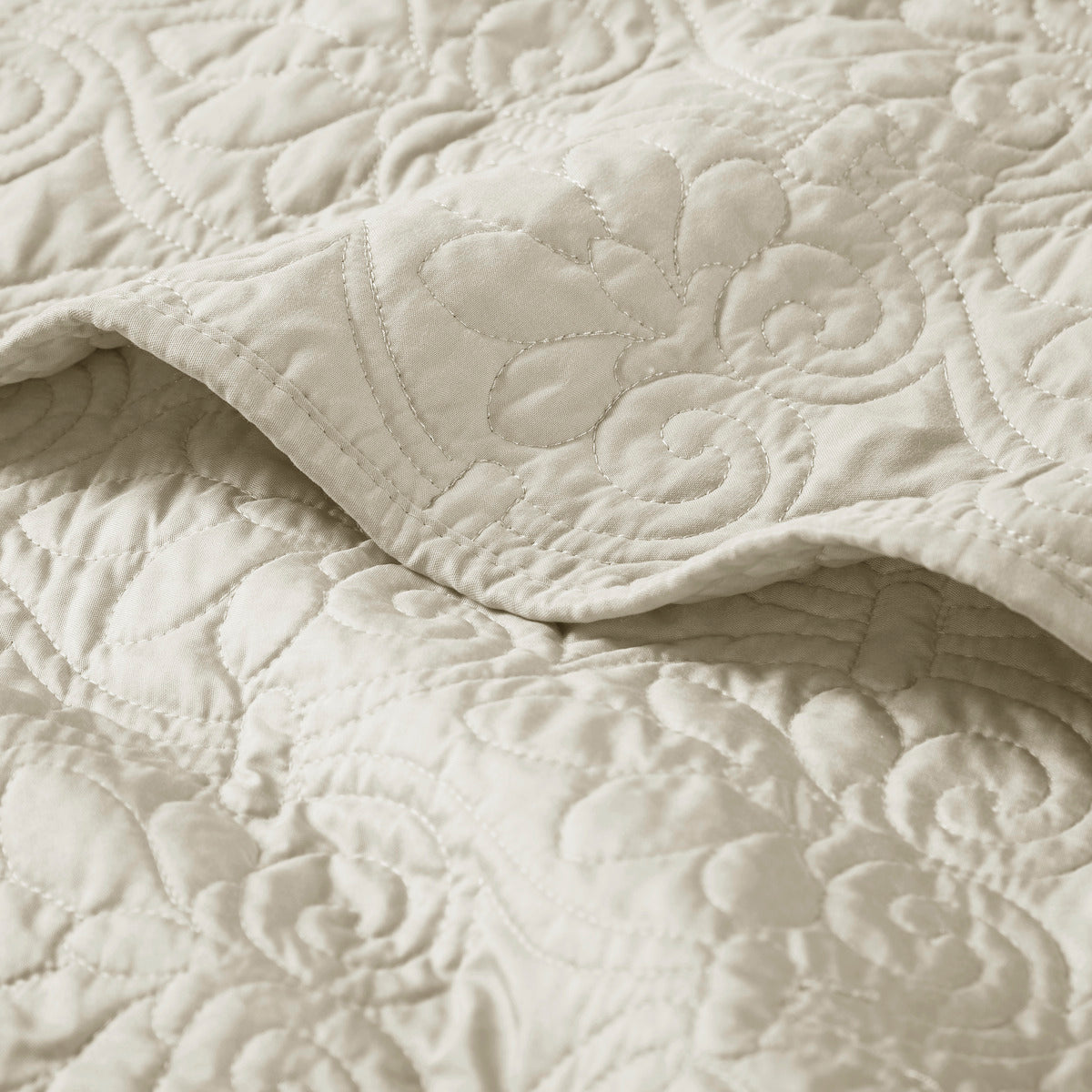 Oversized Quilted Throw Ivory 60X70" Ivory Cotton