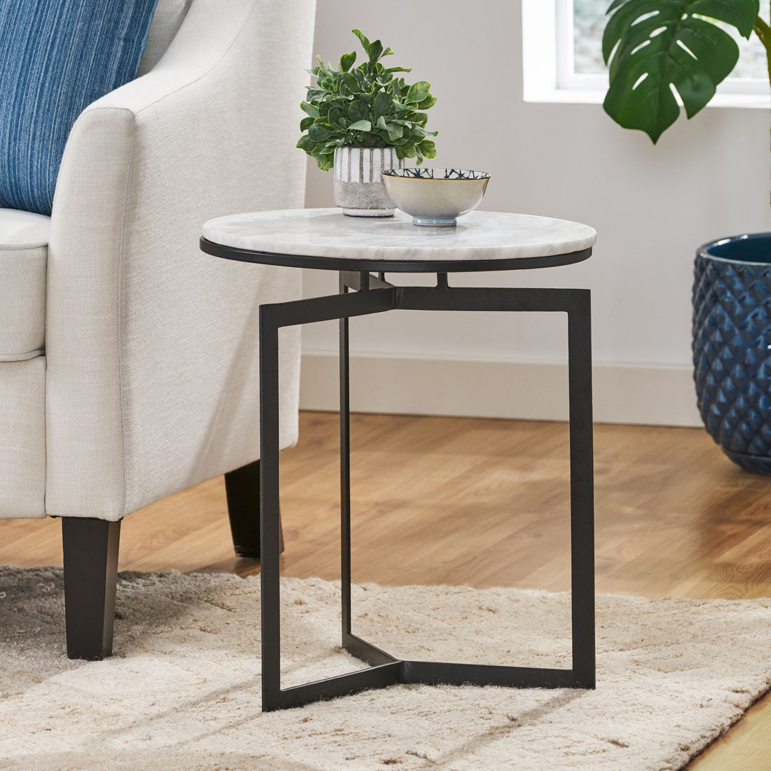 Round Accent Side Table Natural Black Marble Metal