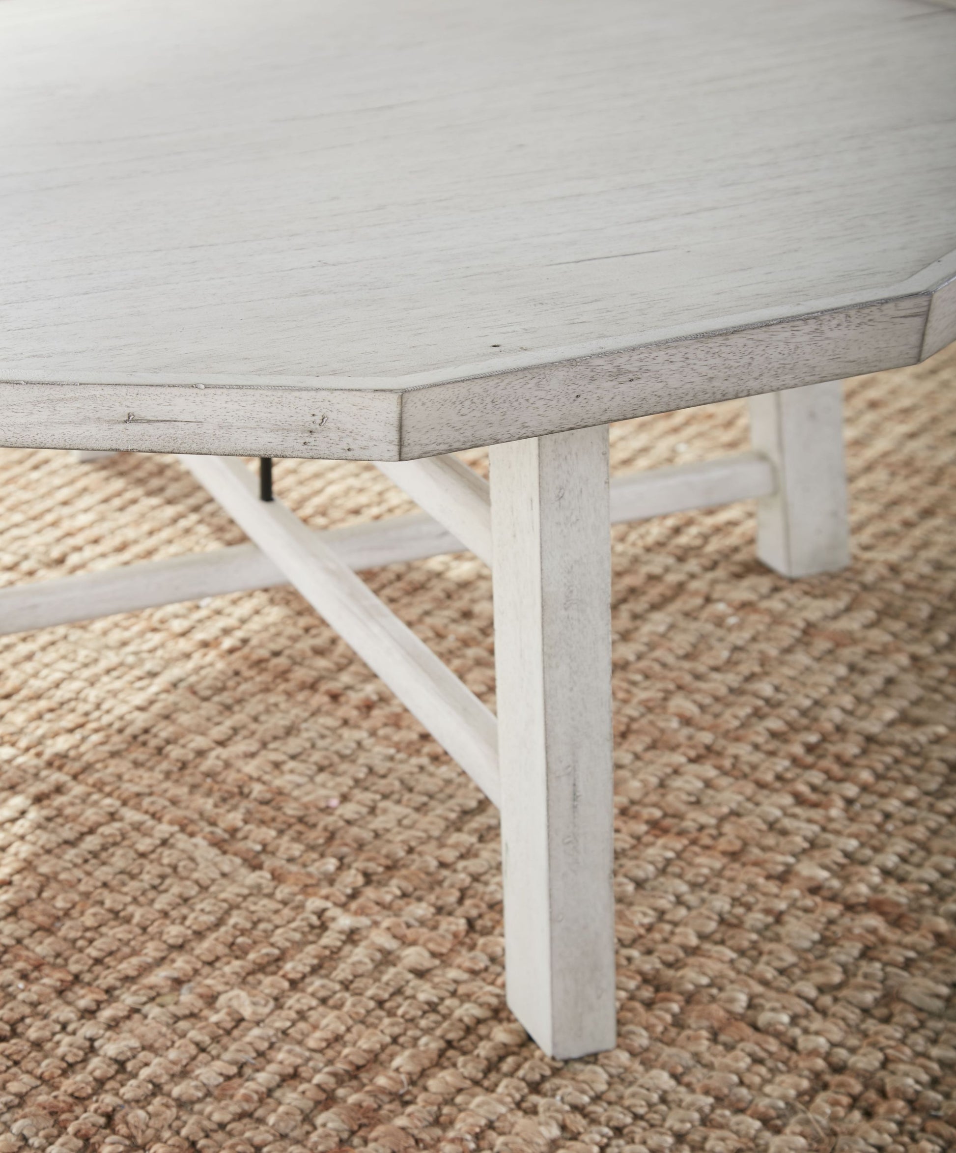 Paisley Cocktail Table White Wood