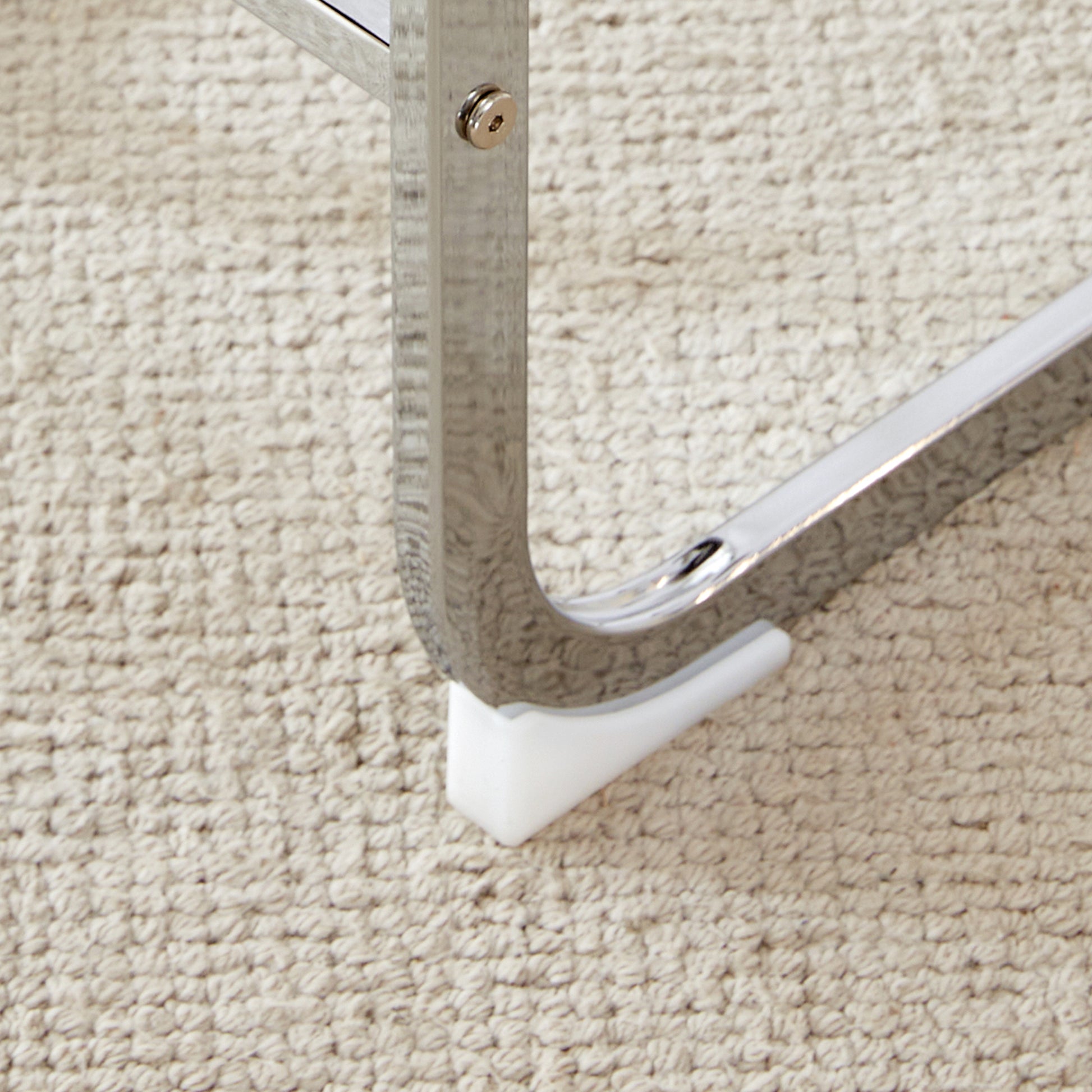 Table And Chair Set. A Rectangular Glass Dining Table With A 0.4 Inch Tempered Glass Tabletop And Mdf Board V Shaped Bracket, Paired With 2 Chairs Consisting Of Pu Seat Cushions And Silver Metal Legs. Black Gray Seats 2 Tempered Glass