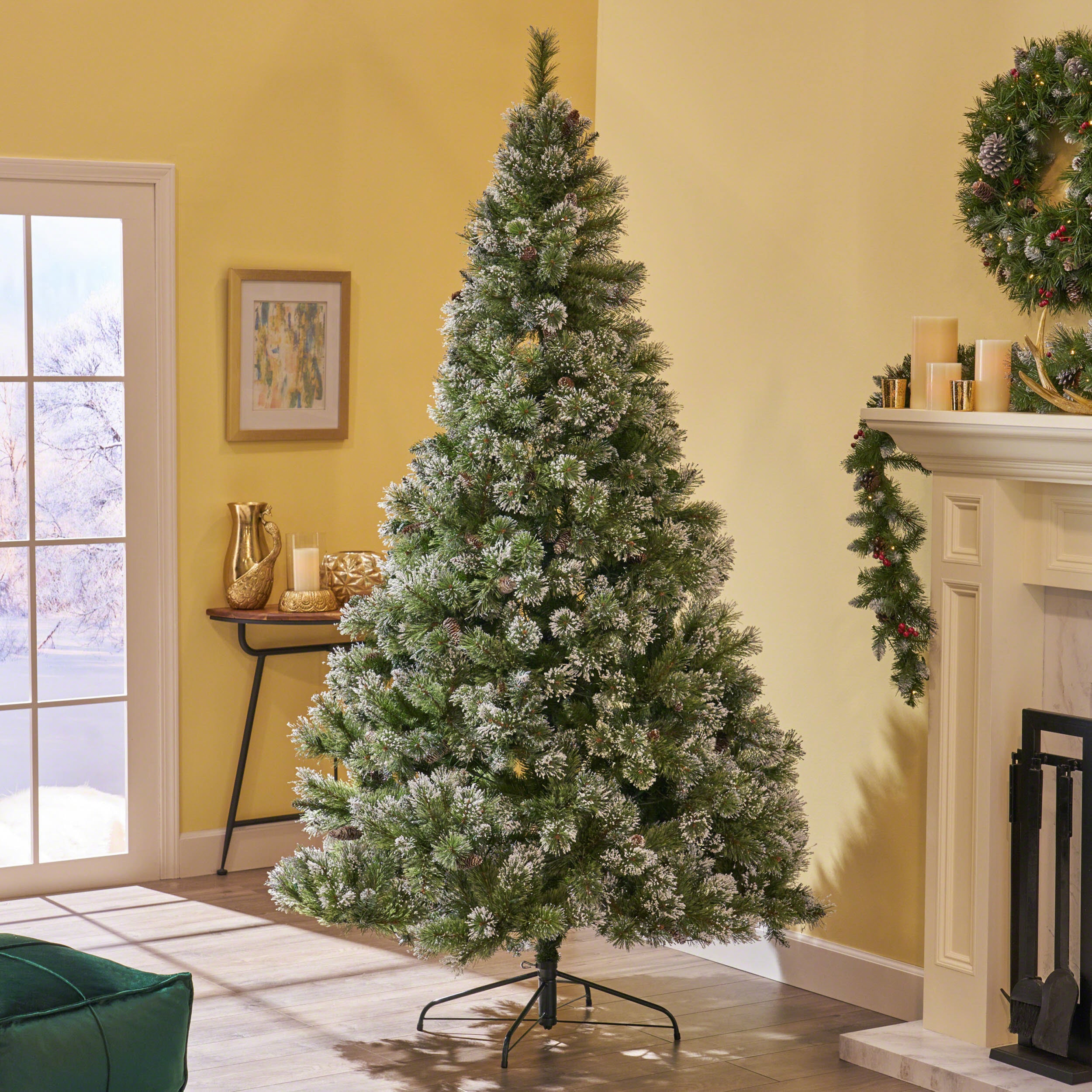 7' Brilste Mixed Hinged Tree With Snow And Glitter And 78 Frosted Pine