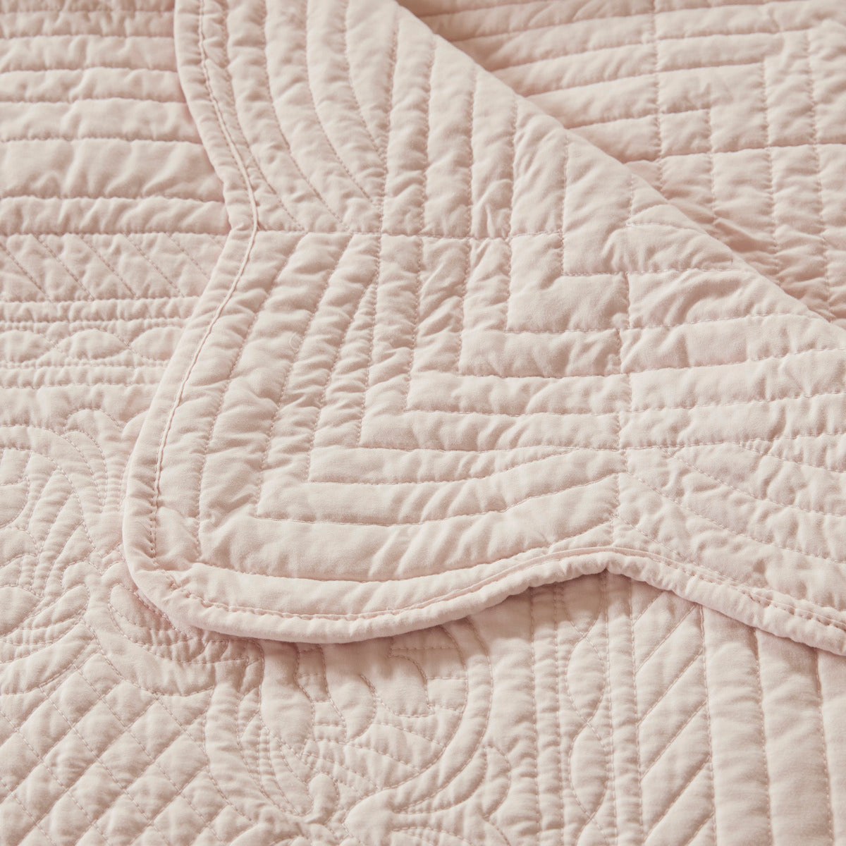 Oversized Quilted Throw With Soped Edges Blush 60X72" Blush Microfiber