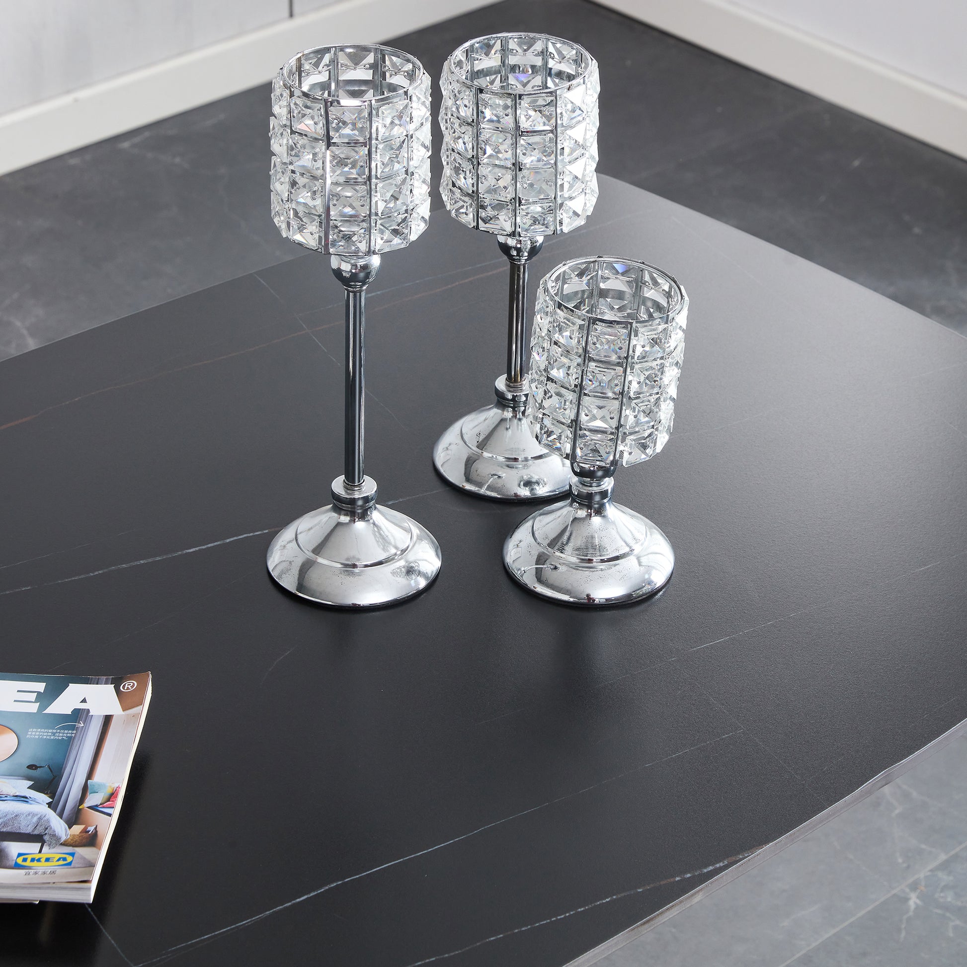 Table And Chair Set. Large Modern Rectangular Table With Black Textured Top And Black Metal Legs. Soft And Comfortable Pu Seats, Faux Leather Upholstered Seats And Sturdy Metal Legs. White Black Seats 4 Sintered Stone