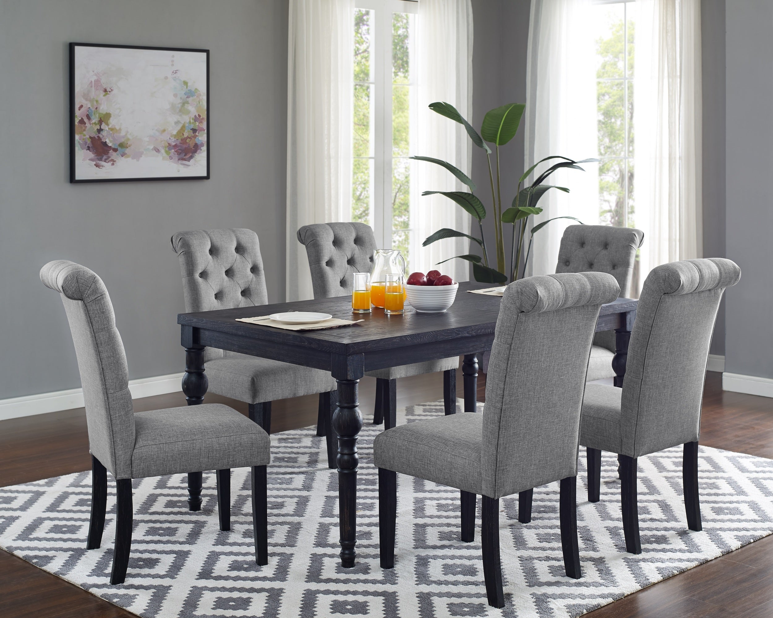 Leviton Dining Set