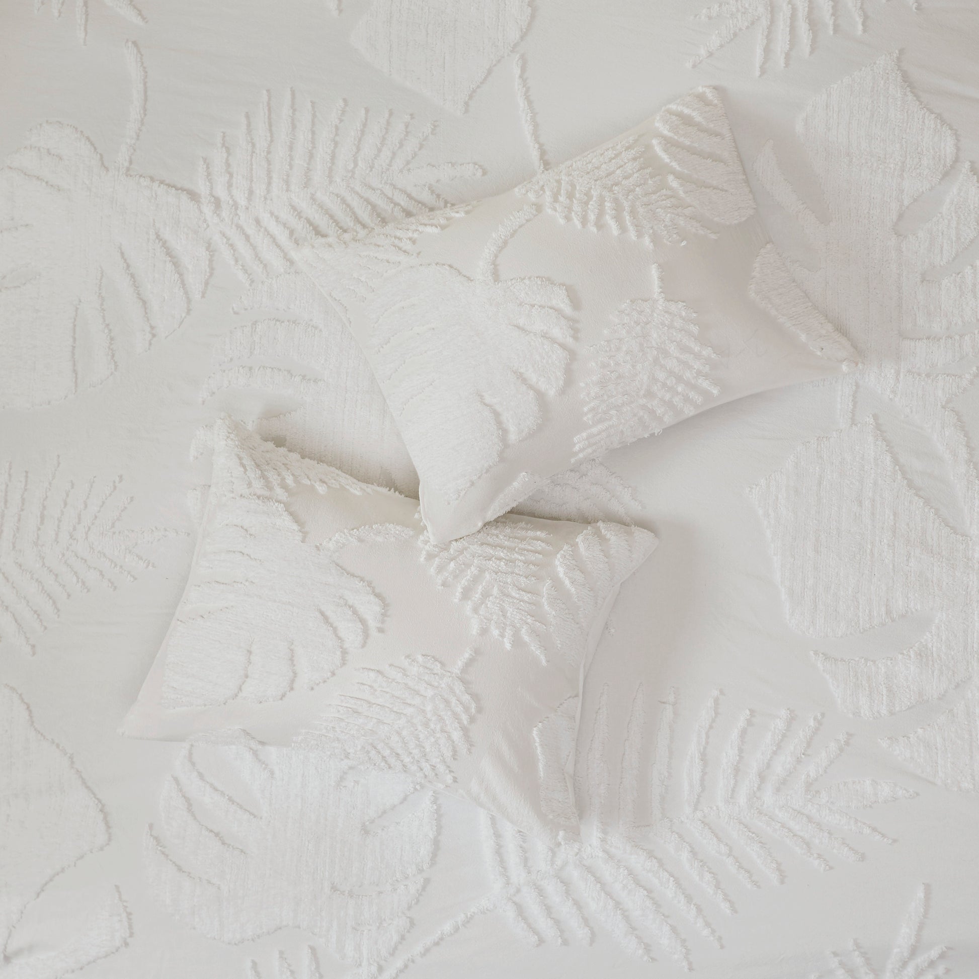 3 Piece Tufted Cotton Chenille Palm Comforter Set Off White King Cal King King Off White Cotton