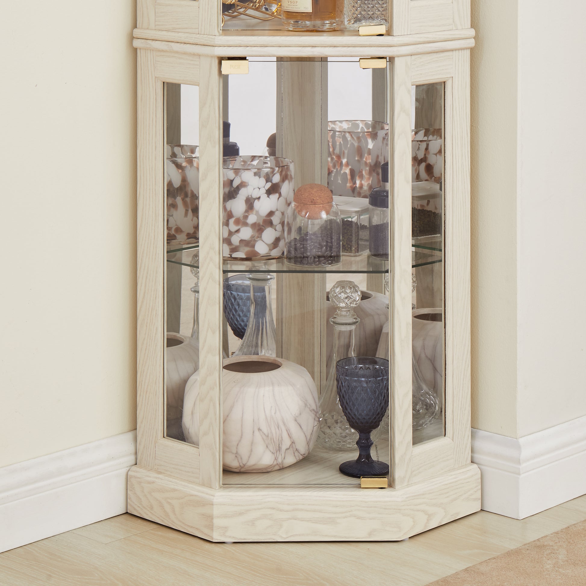 Corner Glass Cabinet Lighted Curio Cabinet Corner Display Case For Living Room, Curio Cabinet, Antique Collection, Wine,Bar Glass Storage Light Included, Antique White Antique White Mdf