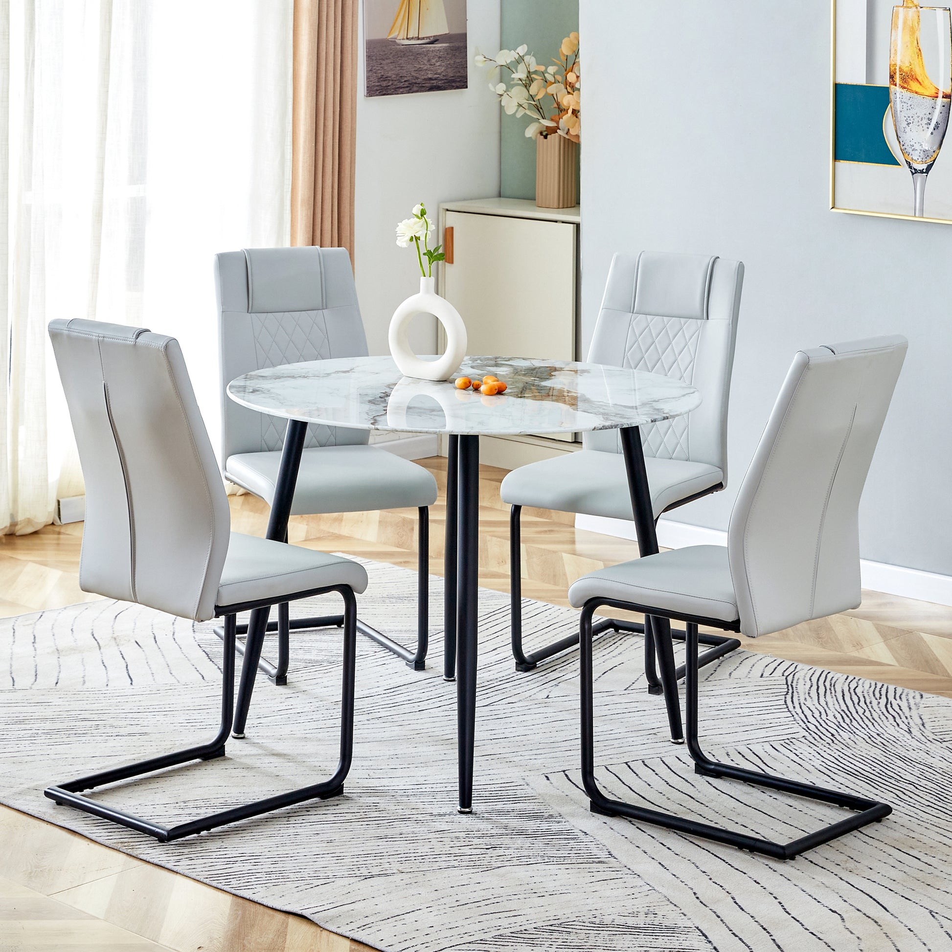 Table And Chair Set. Large Modern White Imitation Marble Patterned Round Table With Black Metal Legs. Nice Minimalism, Comfortable Seats And Black Metal Legs. White Gray Seats 4 Glass Metal