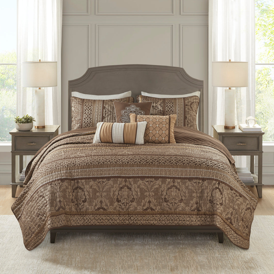6 Piece Jacquard Quilt Set With Throw Pillows Brown Gold King Cal King King Brown Gold Cotton