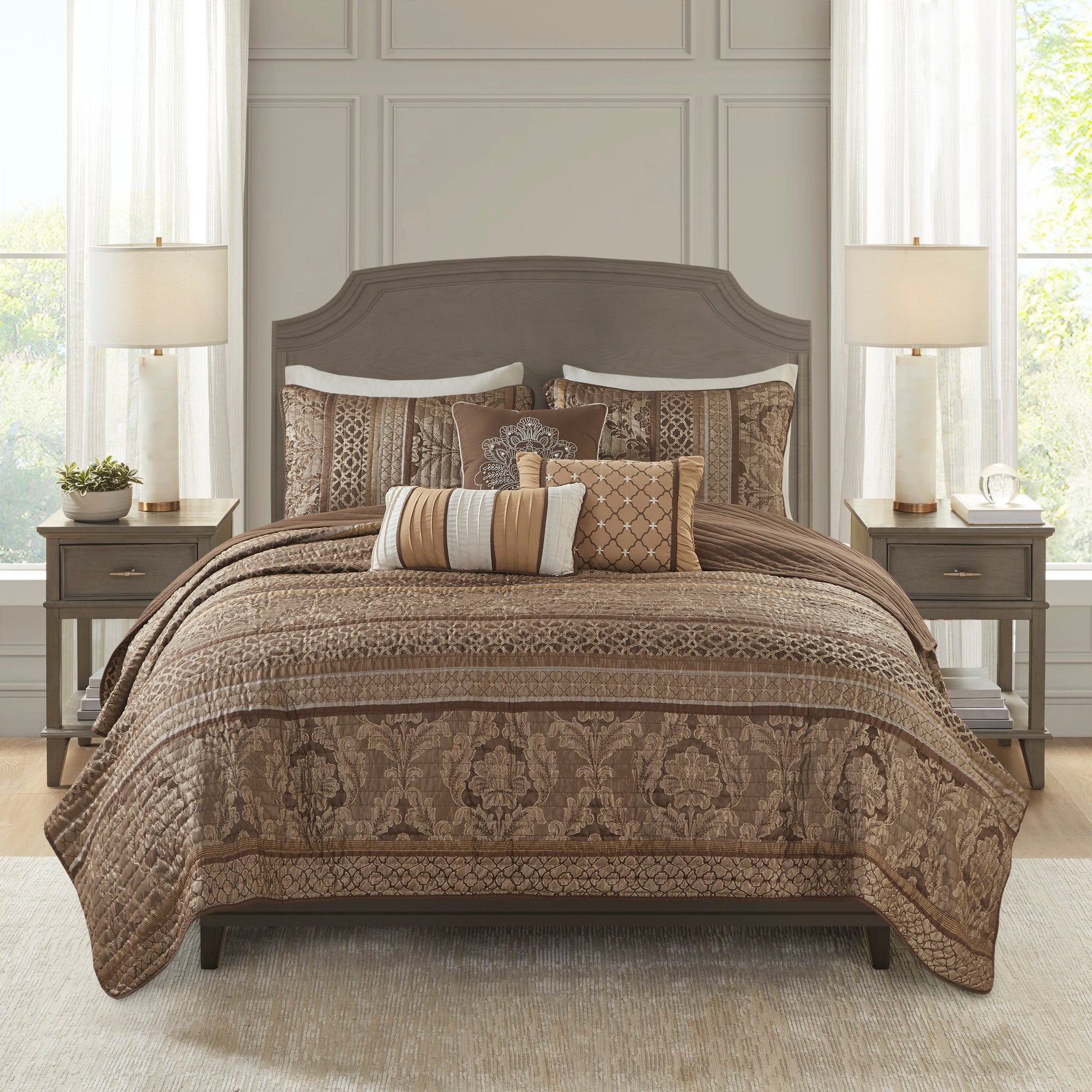 6 Piece Jacquard Quilt Set With Throw Pillows Brown Gold King Cal King King Brown Gold Cotton