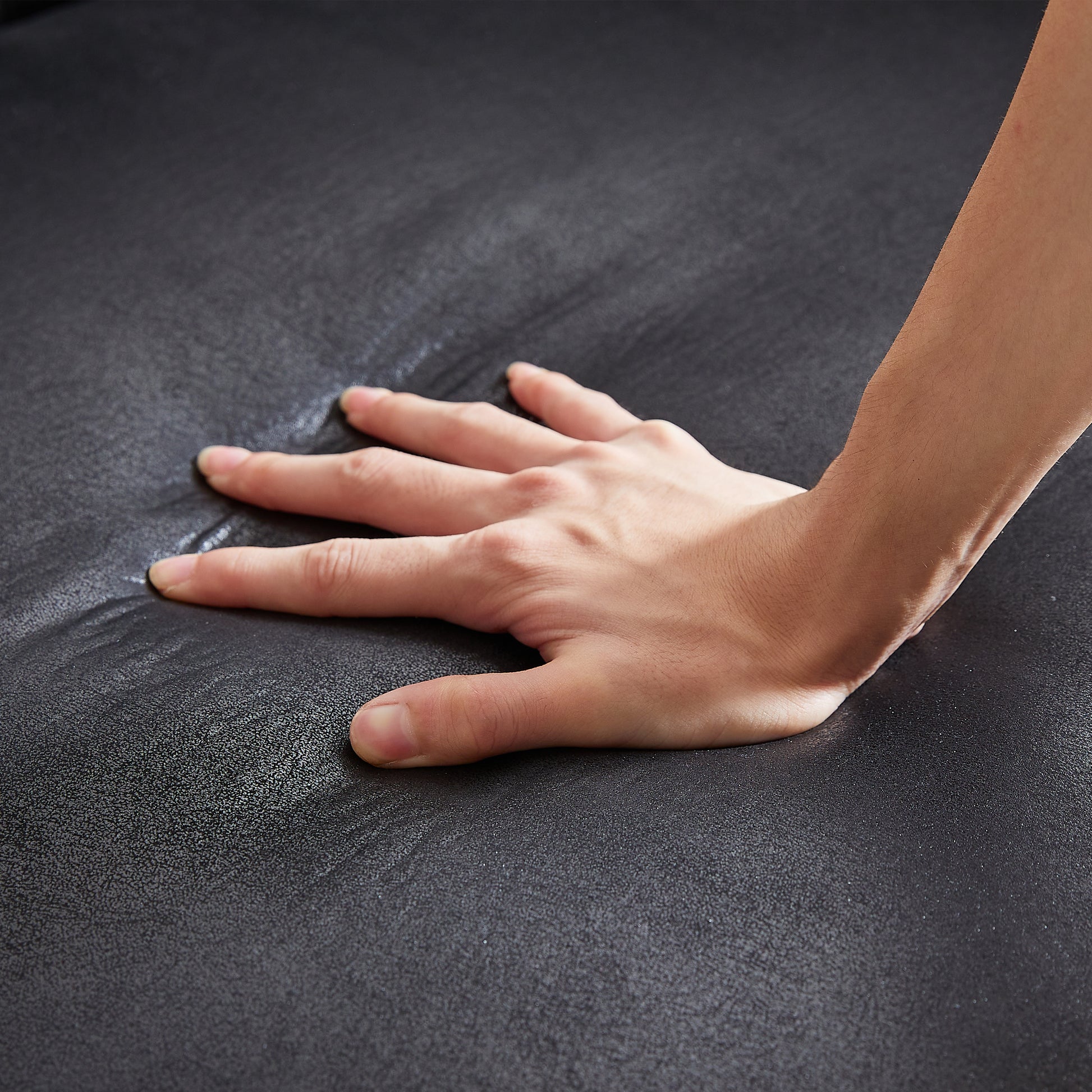 Fx 85.5"Living Room With Tech Fabric Chesterfield Sofa With Rolled Arms 3 Seater Sofa With Button Design And 2 Cushions For Apartment, Office, Living Room Black Wood Primary Living Space Pine Foam Fabric 3 Seat