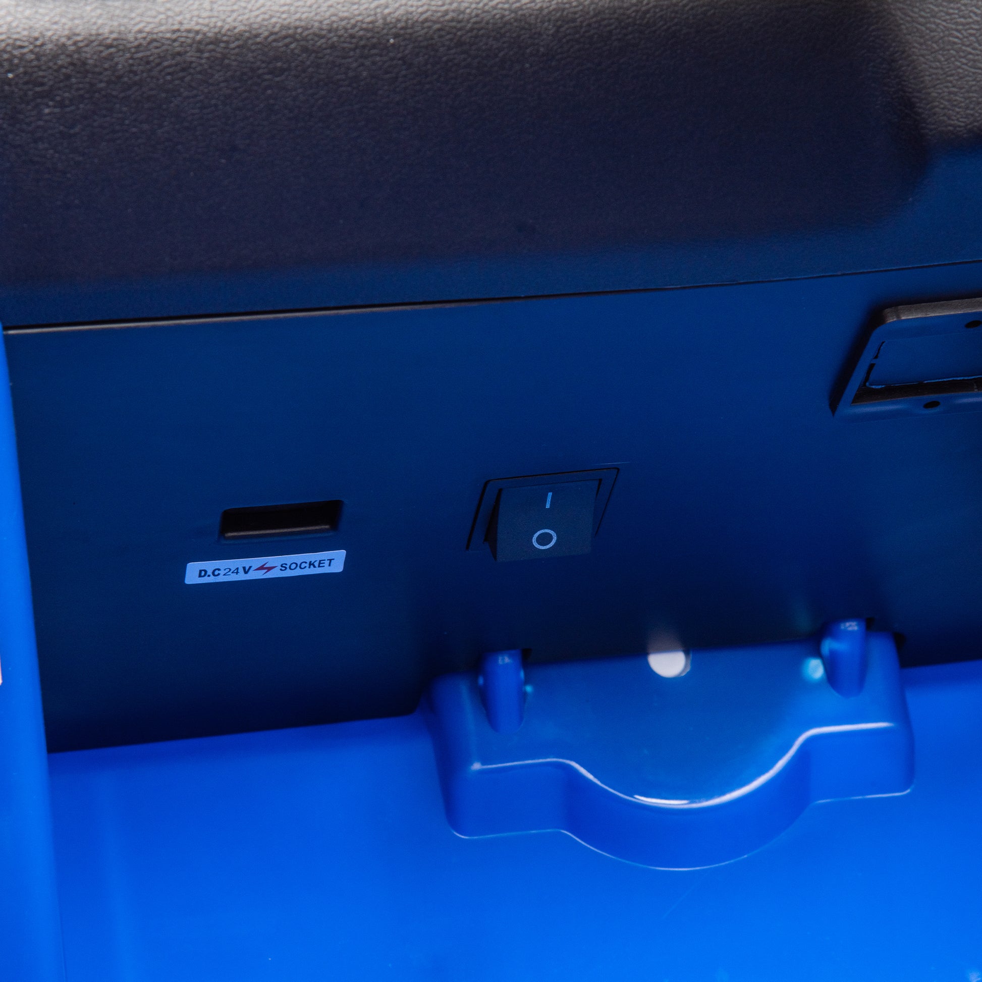 24V Two Seater Kids Ride On Car W Parents Remote Control, Licensed Toyota Lc250,2Wd,110W Motors,With Shovel,Three Point Seat Belt,Slow Start,Speed Adjustment,Bluetooth,Music For Kids Aged 3 . Blue 100 149 Lbs Polypropylene