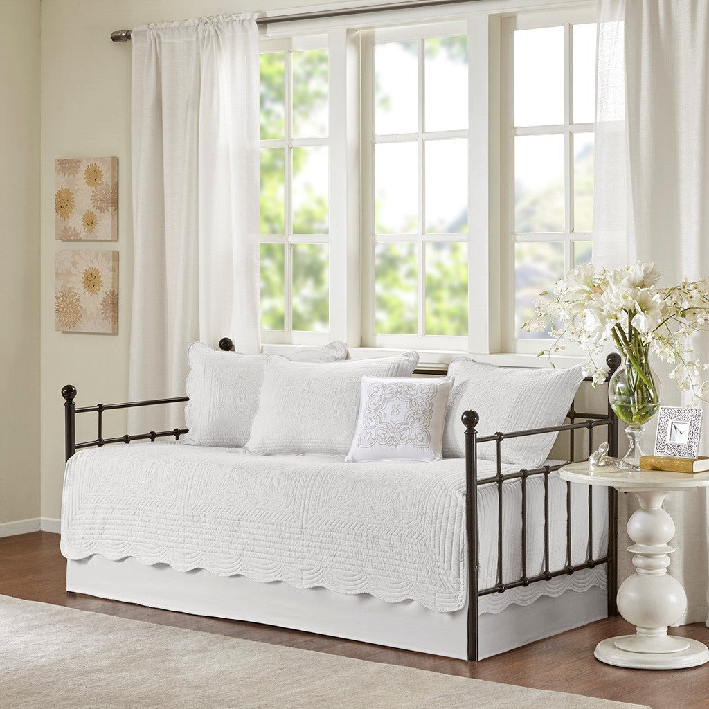 6 Piece Reversible Soped Edge Daybed Cover Set White Daybed White Polyester
