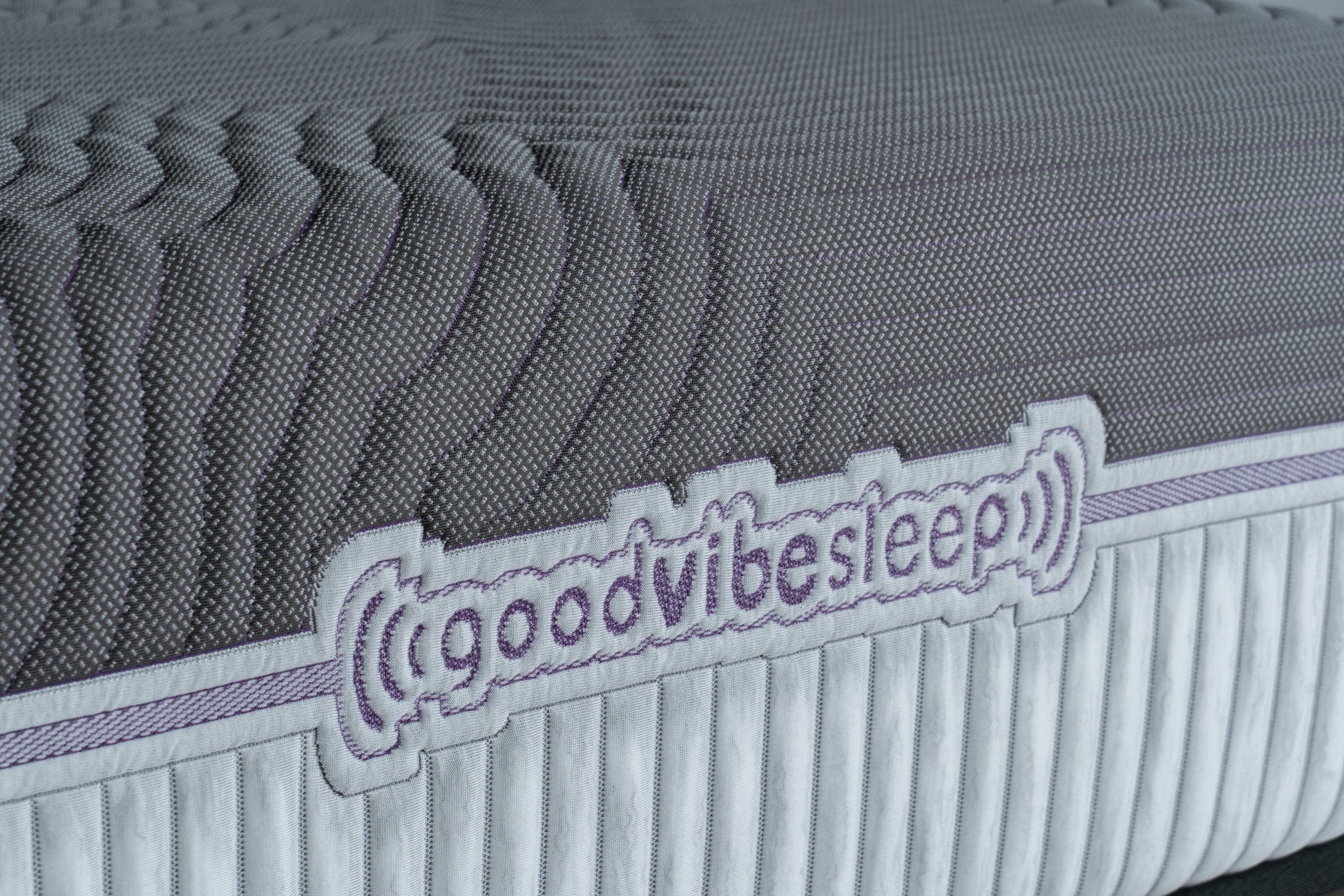 Goodvibesleep 10 Inch Ease Cooling Foam Mattress, Queen Size Gray Foam Queen